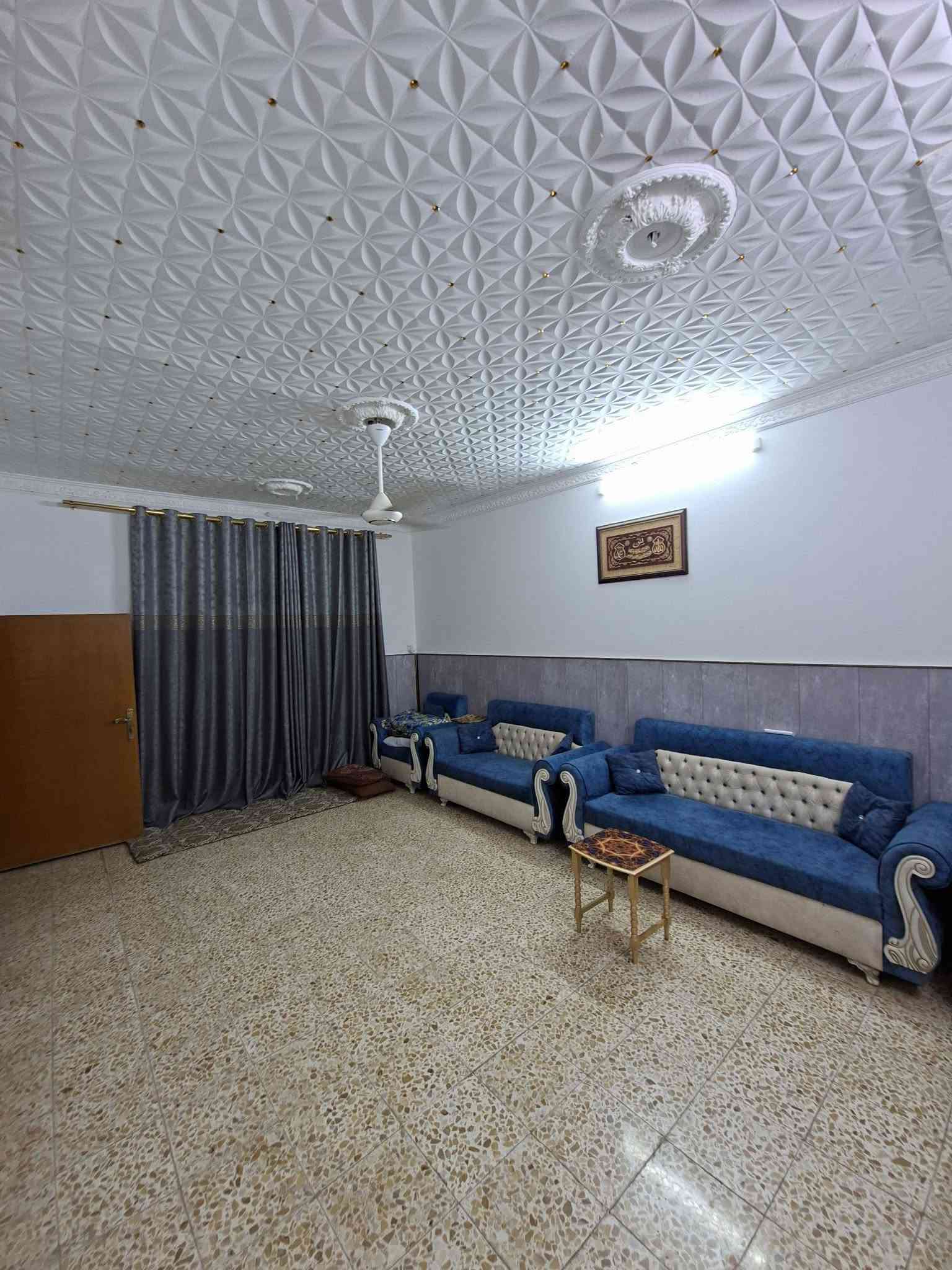 🔺🔺🔺🔺 دار للبيع طابقين
✅المساحه الكليه 150متر الواجه..10ونزال 15 متر

  بناء طابوق   صب كونكريت  ونظيف جدا 

✅الموقع .. حي العسكري  شارع 10متر على ساحه

✅السعر 175 مليون قابل للمداوله 

.الطابق ارضي غرفه نوم وصاله واستقبال ومطبخ وصحيات  الطابق الاول غرفه نوم ومطبخ وهول وصحيات وبيتونه البيت جاهز للسكن السطح فرشي

.

للأستفسار الأتصال   على***********//*********** مكتب ابو سجى حسين الجنابي الحي العسكري🏠  ملاحظة:

إذا عندك بيت للبيع أو مراوس، تواصل ويانا عبر الواتساب أو الماسنجر.
