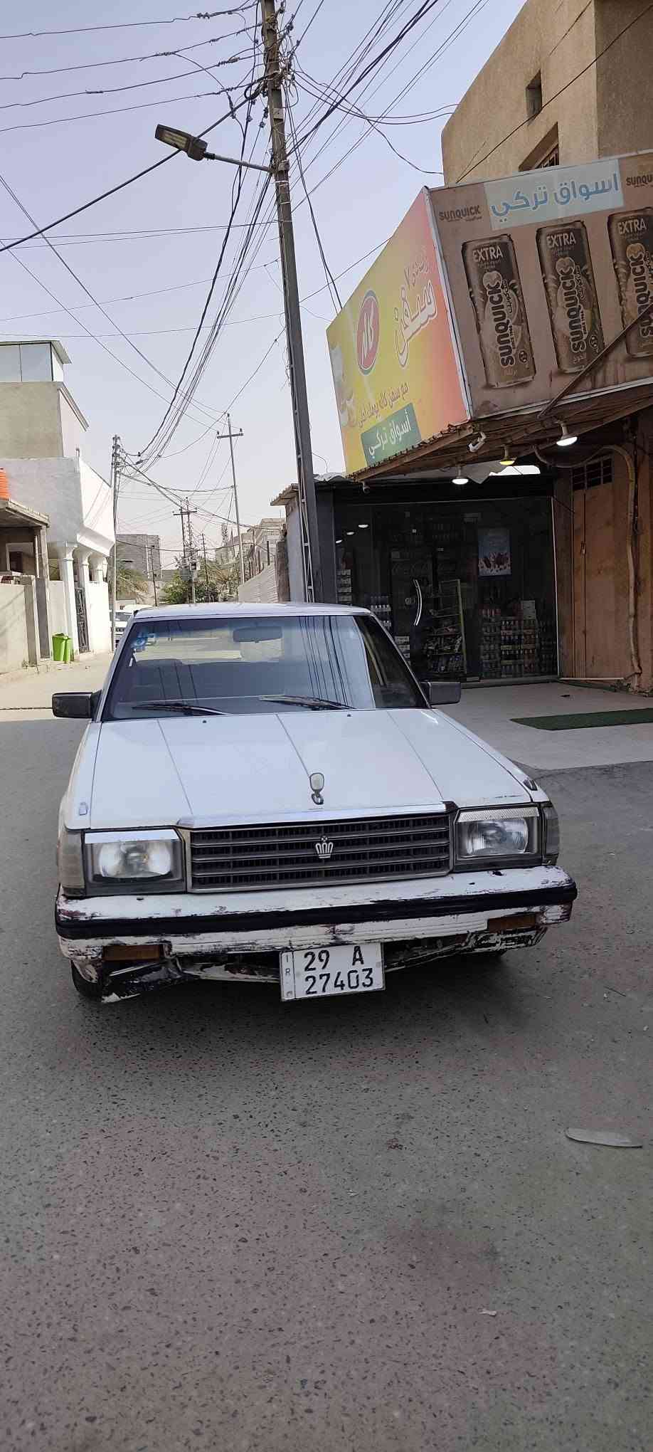 سوبر موديل 1986 سياره جاهزه كير محرك حداده رقم واسط بأسمي انكليزي تبريدها نقص كمريسر السعر 38 وبيها مجال 
*********** ابو الخصيب, البصرة

