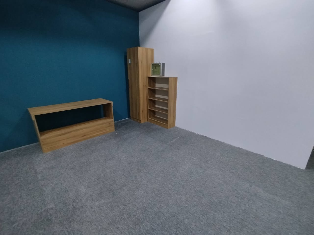 هذة شغلنة
صباغ متفرغ +964 786 706 1625
