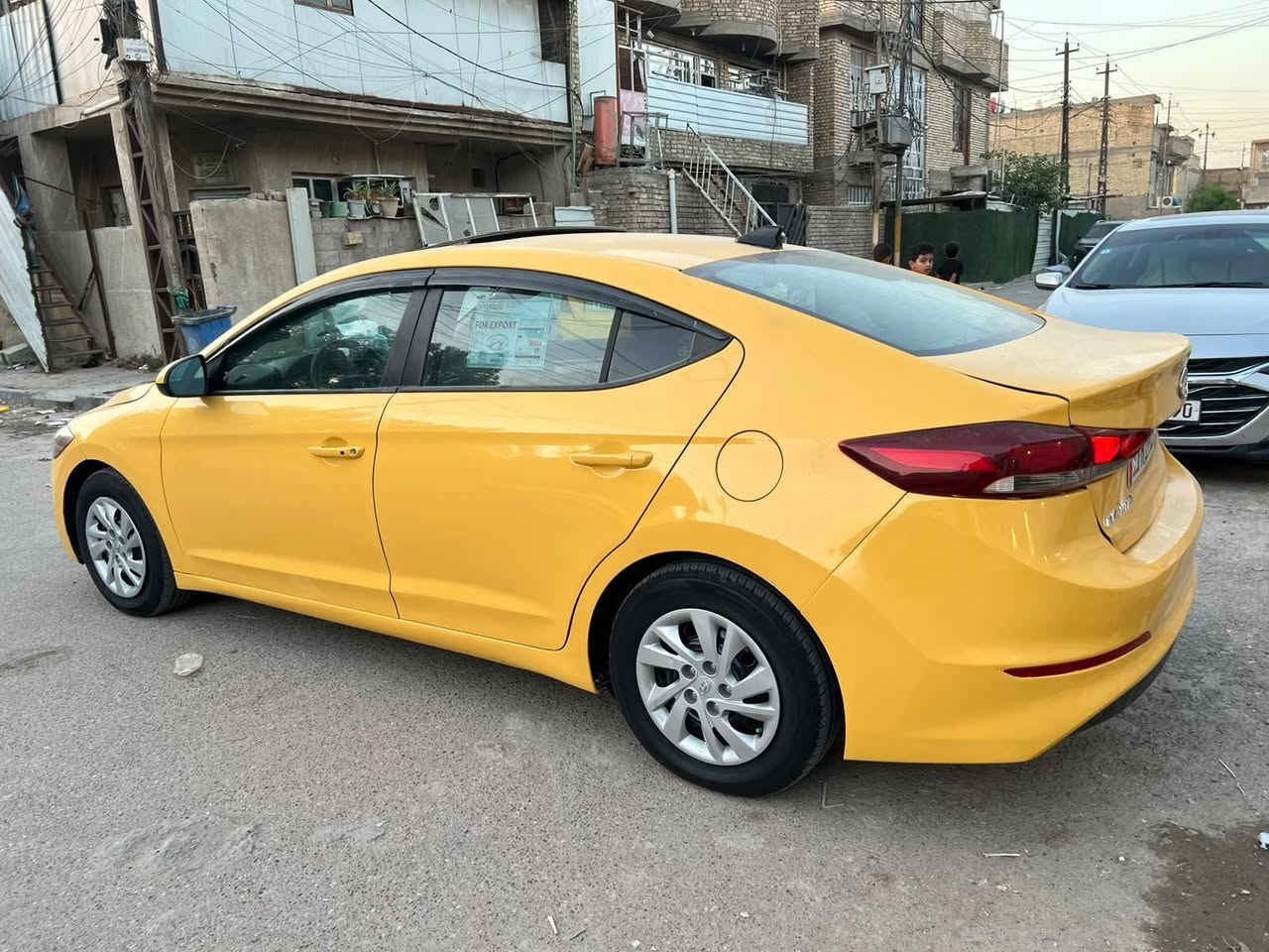 هونداي النترا موديل 2017 فول مواصفات لمتدد للخير وارد امريكي صور الحادث بالمنشور والباقي كفاله عامه شرط سونار 
مكينة گير حدادية تبريد على الفحص منظومة كله جديده ماشية 95 ميل حقيقي 
حجم المحرك 1800 دوش المرغوب لا تبخير ولا تنقيص 
بصمة تشغيل وابواب وصندوق 
فتحه سقف سلايد رووف 
رادار جانبي رادار خلفي 
نقطه عمياء 
تحديد مسار 
وقوف ذاتي 
تحكم ستيرن
شاشة 
كامره دواره 
داخل بيجي
تدفئه تبريد 
لايتات زنون منظومة كامله
وبعد بيها مواصفات هواي ومعروفه 
مكان السيارة بغداد
رقم بغداد  انكليزي بسمي تحويل ثاني يوم  مصفره هيئه وغرامات سنويه 31
سعرها 115 ورقة بيها مجال
أي استفسار  ***********
