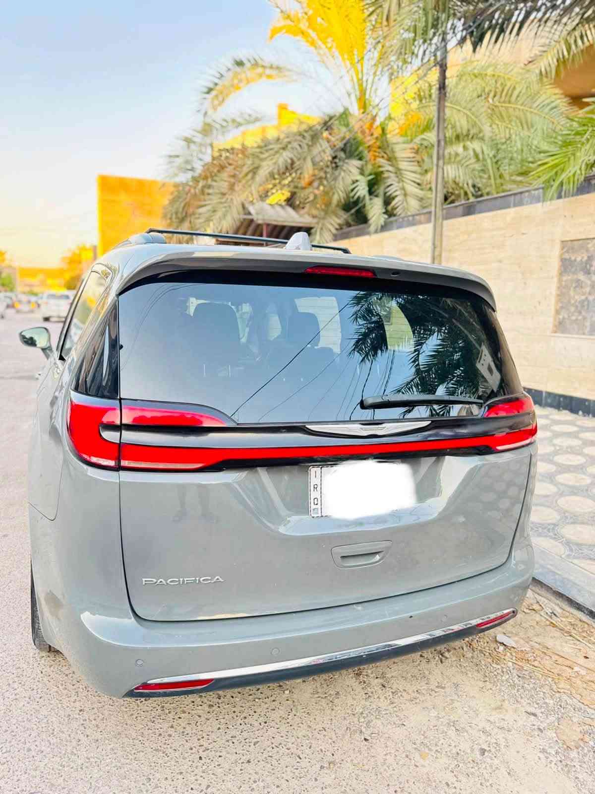 السعر 166$
للبيع كلايسلر باسفيكا  2022 اصل ألون اسمنتي مميز  حادثها طخطخات
بانزين ……. بانزين 
وبيه منضومه غاز اصليه وبيه ضمان حجمه80 

السعر 166$
هاتف ***********

موصفات السياره فول ١/١ ماعدى الفتحه 

حساسات امامي خلفي
ردارات 
كير ماوس 
كشنات كهرباء 
باب خلفي كهرباء 
تشغيل عن بعد 
هيترات بل مري 
وبعد هوايي موصفات بيه 

رقم بغداد تحويل ثاني يوم 
ماشيه 60 ميل  
مكان السياره بغداد
