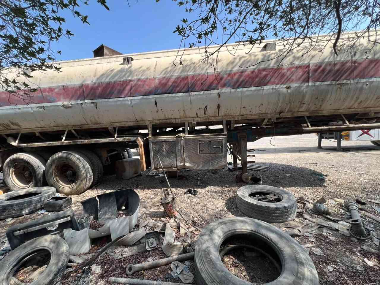 صهريج • ٤٣٠٠٠لتر • ٣ دنكر