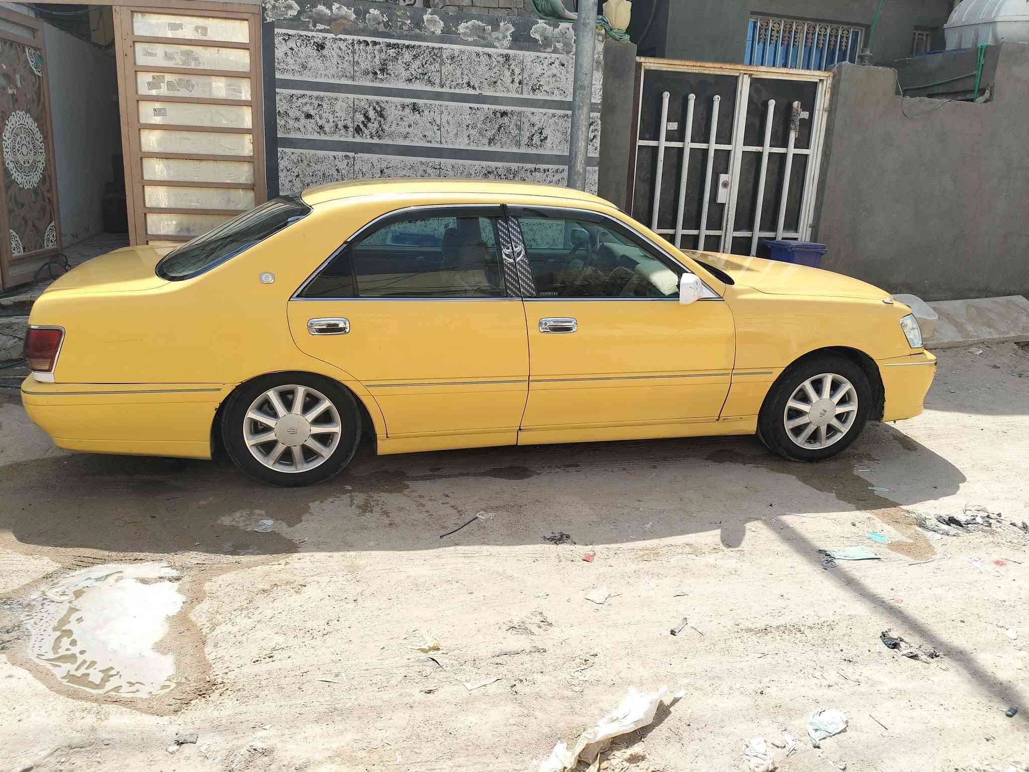 السلام عليكم 

ملكه  كرستال للبيع او مراوس (( اقصاد ما
 ابيع ))

أصولي السيارة واي كصه مابيه عدله

2002موديل
ثلاث دكم 
ويل نجمه
حداديه 90/100 

لايت كرستال
شاشه كرستال
اربعه كشنات كهربائيه
 محرك ديفور الصغير 
تبريد منظومه جديده 
كمرك السياره مدفوع

رقم الهاتف ***********
واتساب متوفر

