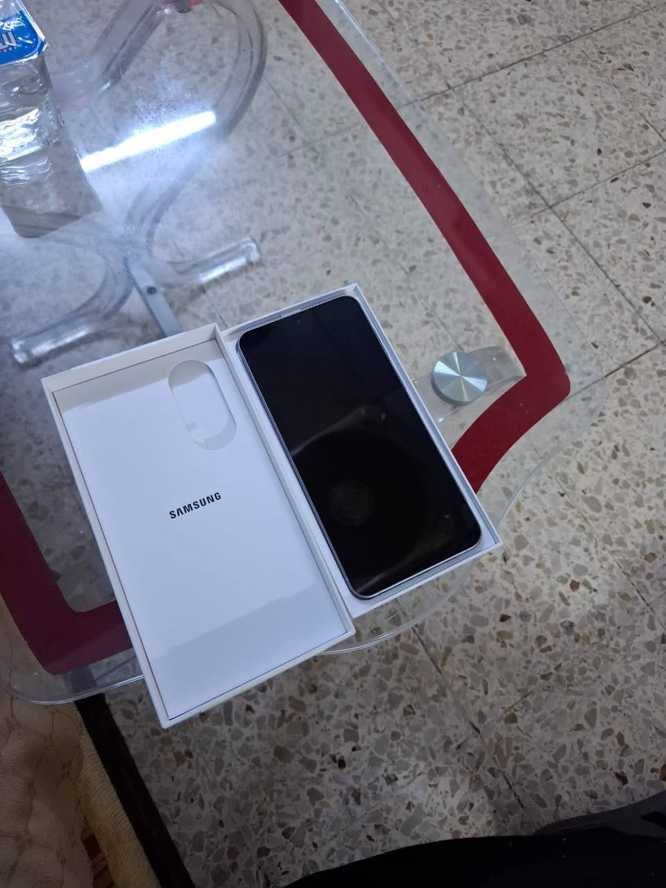 السلام عليكم 
للبيع A57 الجهاز جديد فقط مفعل قيم بالي يرضى بي الله العنوان بغداد رقمي ***********
