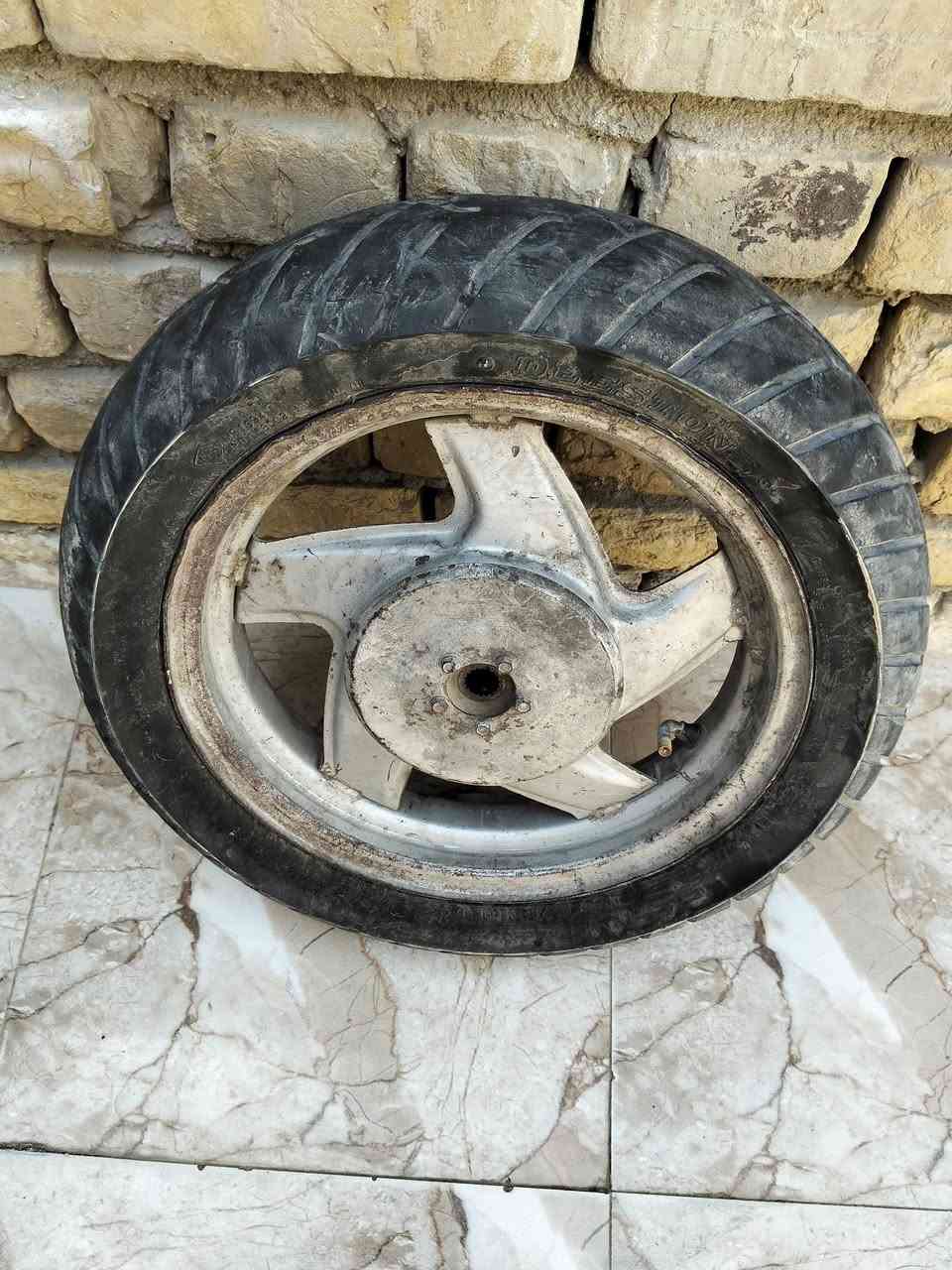 السلام عليكم اخوان ويل وتاير اكزز ب25 وبي مجال ***********
