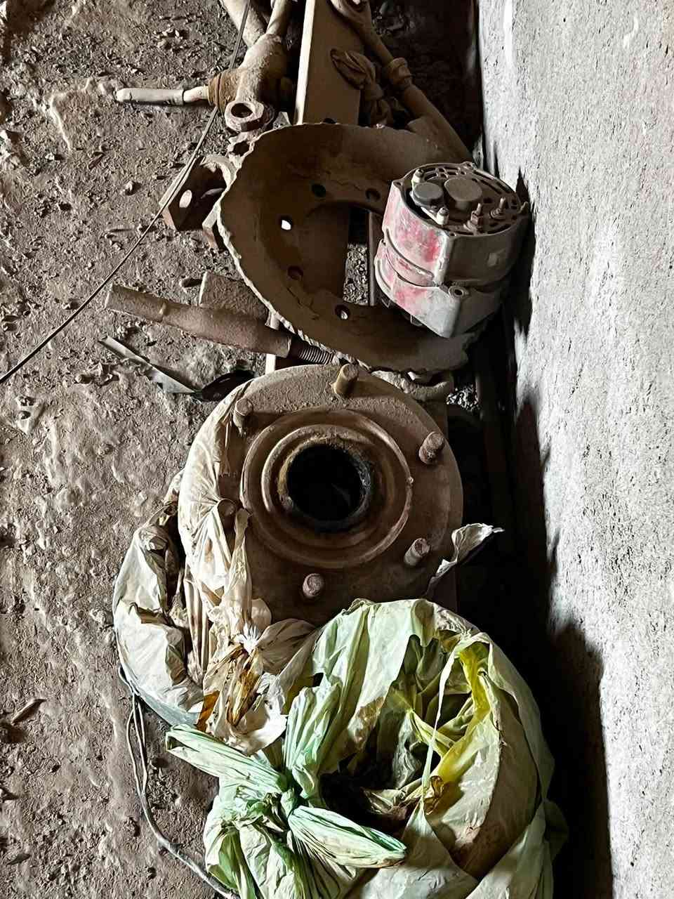 سيت ثكالات مكينه عنتر اسكندريه مع داينمو ياباني نضيف ومع افلنجات نضيفات جداا وفخاذ ***********
