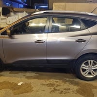 توكسان موديل 2012 خليجي نص فول محرك 2000 دوش بانوراما شاشه  كامره حساس...