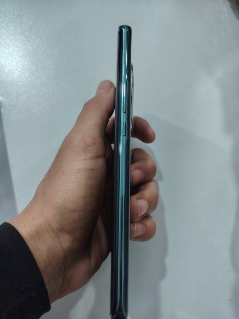 هونر X9d 5G • نضافة ٩٥ • مجال قليل