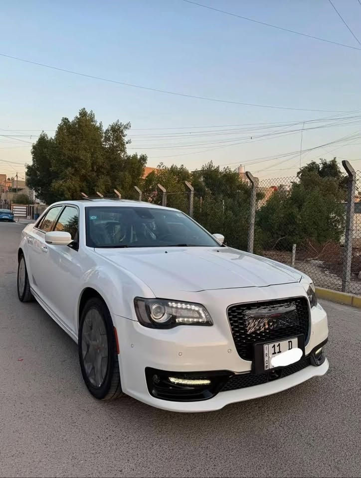 السلام عليكم اخوان صاحب سيارة عنده ضرف ويريد يبيعها
كرايسلر اوباما 3005 (الشايب الموديل :2023 . (خليجي) . اخر اصدار
العداد : 12 الف mi . (اخت زيرو) .
(سياره وكاله هارلم 9 )
المحرك : V6 . 3.6L .
الضمان : 3 سنوات او 60 الف كيلو متر .
مرقم بغداد كامل بسمي تحويل ثاني يوم
(السياره مكفوله كفاله عامه )
سياره جديده بعده اخت زيرو بمعنى الكلمه
الموصفات
فول الفول 1/1
المواصفات :
ردار امامي
ردار جانبي
* الواجهة الأمامية .
* پانوراما .
* رادار مع مانع تصادم .
* نقطة عمياء .
* حساسات امامية .
* مصابيح امامية زنون مع LED .
* ويل قياس 20 أنج .
* حساسات خلفية .
* شاشه كبيرة مع نظام ملاحة نفكيشن GPS .
* سستم صوت الپاين مع سماعات بريميوم .
* مقصورة الركاب من الجلد الفاخر .
* مقاعد أمامية كهربائية عدد 2 .
* ذاكرة لحفظ وضعيات الجلوس (ميموري) .
* مقاعد أمامية تبريد وتدفئة .
* مقاعد خلفية تدفئة .
* تشغيل عن بعد .
ستيرن كهربائي .
* تدفئة ستيرن .
* محدد سرعة .
* تلفون بلوتوث .
* كاميرا خلفية .
* مرايا متحسسة للاضاءة العالية .
* كير شفتر بالستيرن .
* دخول ذكي (بصمة) .
(السعر 250  ورقه $وبيها مجال )
(و ماكو هيج سعر روح شوف سوك )
(للاستفساراكثر (***********)
(مكاني بغداد شهداء سيديه )
