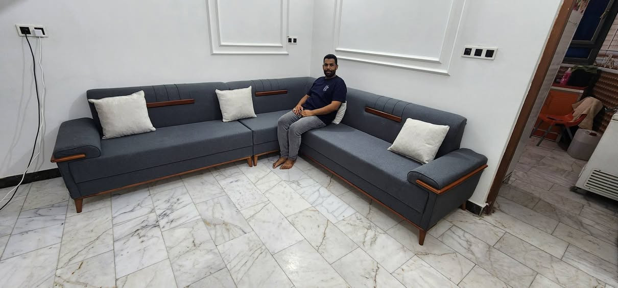 اللهم صلي عل محمد وال محمد 
تم تحهيز تخم ديوان عمل عراقي درجه اولي 
الى احد زبائننا الكرام
فصال ضمان خمس سنوات
الهيكل بلوك اسود 18 ملم
الاسفنج مميز اول ضمان خمس سنوات
١٠ سم مغطاه بطبقه بولستر
القماس كتان تركي
الارجل خشب زان مع فريم زان
معمل ومنزليات الكرار  شارع المجمعات مقابل مجوهرات العكيلي
باداره كرار كاطع
***********
