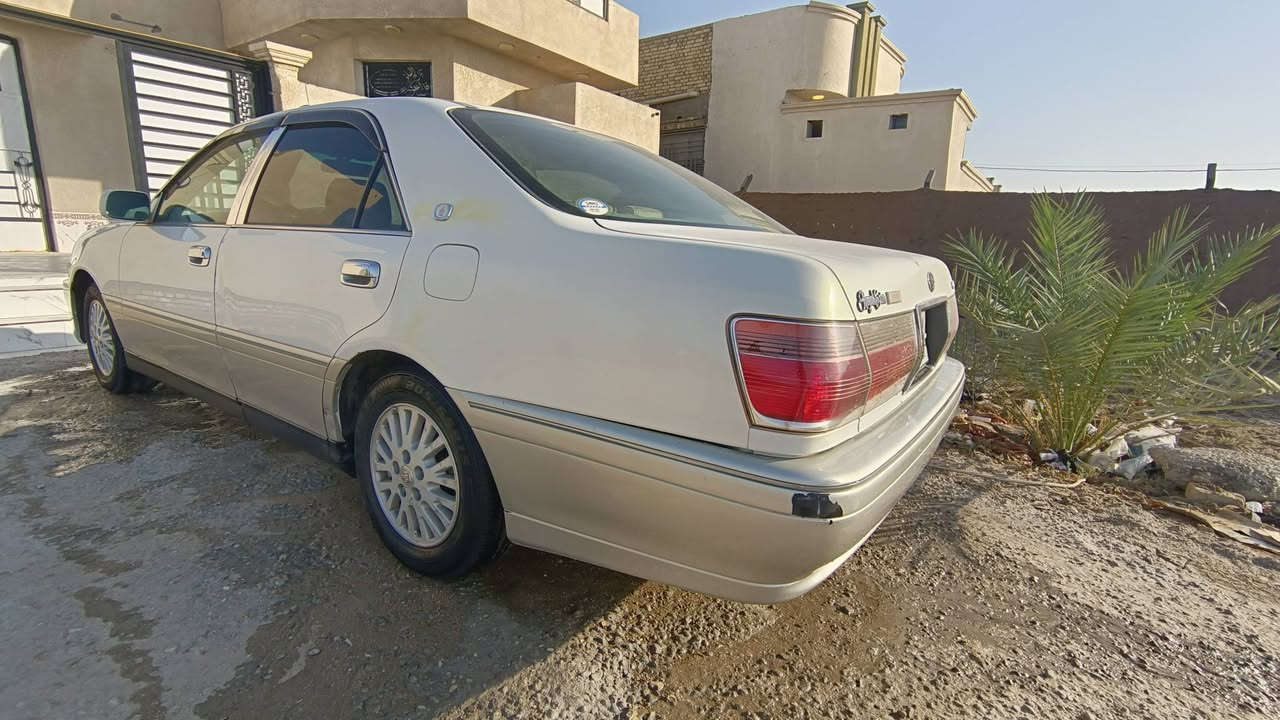 السعر 30 وبيها مجال قليل
العنوان الناصرية 
ملكة ادوات كص جنطة متوم انكليزي الجديد شمالي
جاهزه مكينه ( vvt)وكير وحداديه وتبريد وتخم تاير 
‏‪***********‬‏
