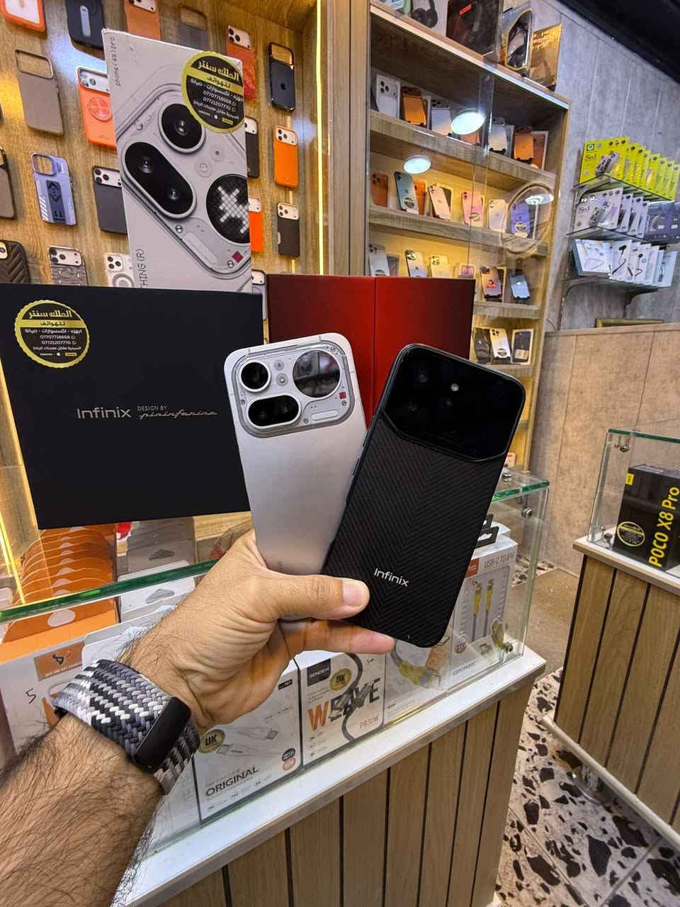 Nothing 4a pro
256/12
النسخة العالمية

استخدام قليل جدا
ملحقات كاملة
السعر 850,000/اسعار ثابتة
الملك سنتر /السيدية
*********** بغداد, العراق
