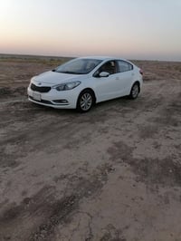 سيراتو ٢٠١٦ • محرك ١٦٠٠ • ابيض صدفي