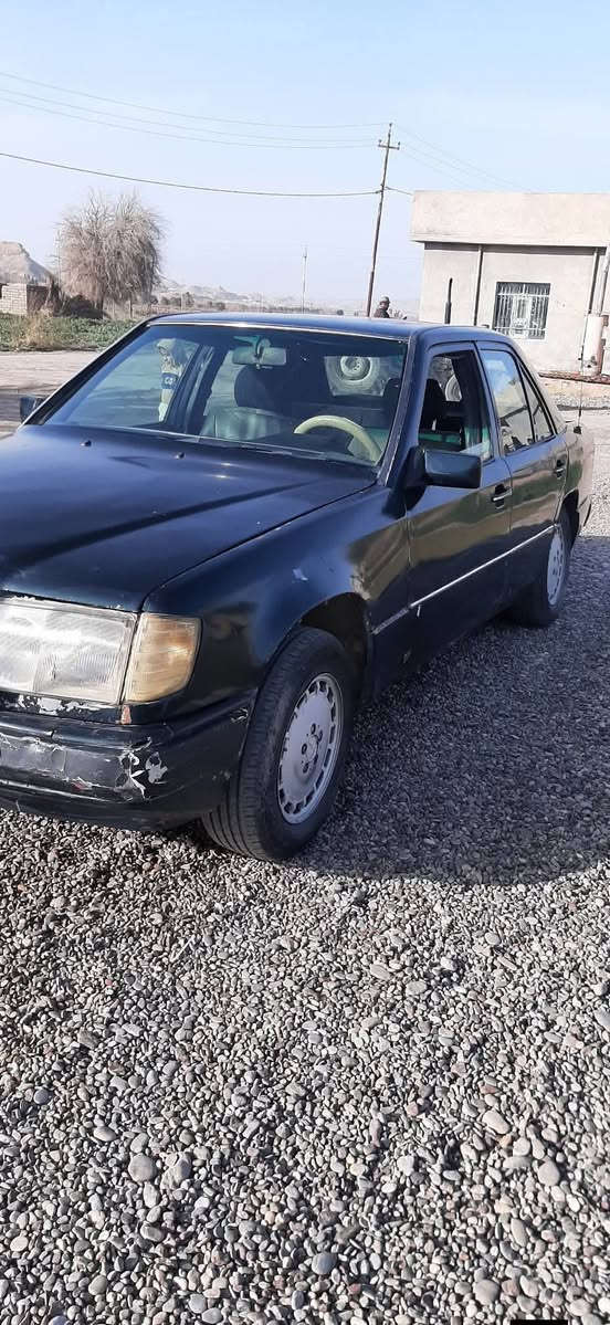 السلام عليكم
للبيع فقط 

مارسيدس 1989 دب
230E
‎گير ومحرك بطه شرط
رقم نينوى
 الماني ر بس مو مستلم لوحات 
مصبوغه عام  
تبريد + تدفئه 
ما يشتغلن
كشنات جلد 
كهربائيات شغاله 
السياره بيها نواقص بسيطه 
سعرها 23 وبيها مجال 
مكاني صلاح الدين ببجي المسحك
***********
***********
