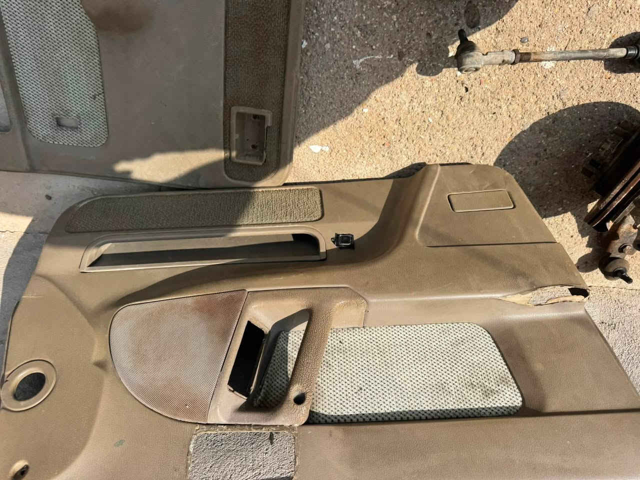 تفصيخ النترا ١٩٩٢
غراض نضيفه 

صدر حاويه شنو تحتاج موجود وباسعار مناسبه 

كير اوتماتيك  مكينه مفتوح

يوجد توصيل 

مكاني بغداد جسر ديالى الجديد

***********
