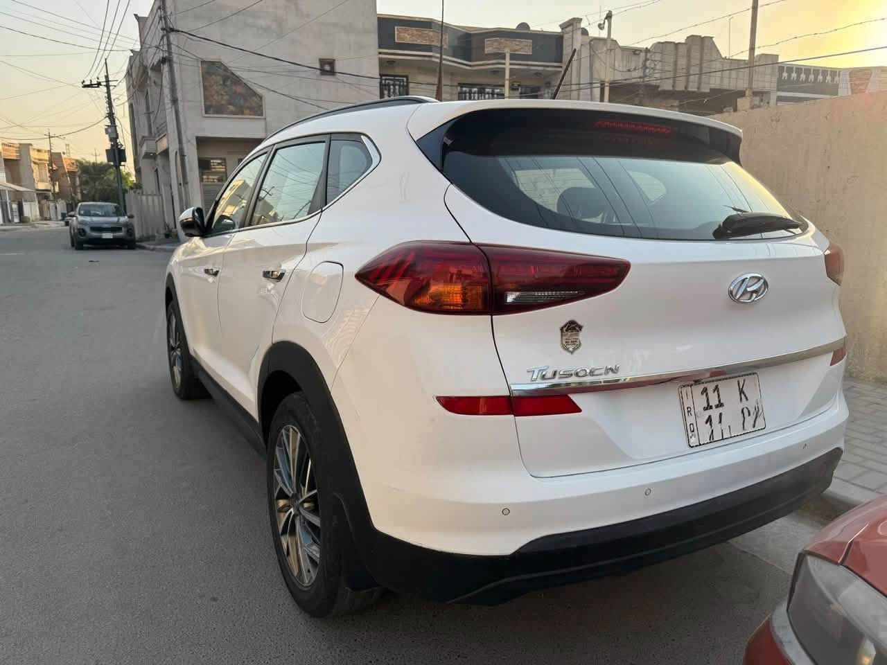 السلام عليكم سياره توسان
موديل2019
فول مواصفات
بصمه
بانوراما 
شحن لاسلكي
كرسي كهرباء 
كشنات جلد 
ماشيه104
بيها صبغ فقط دعاميه خلفيه
مكاني بغداد السيديه 
للاستفسار الاتصال على هذا:***********
