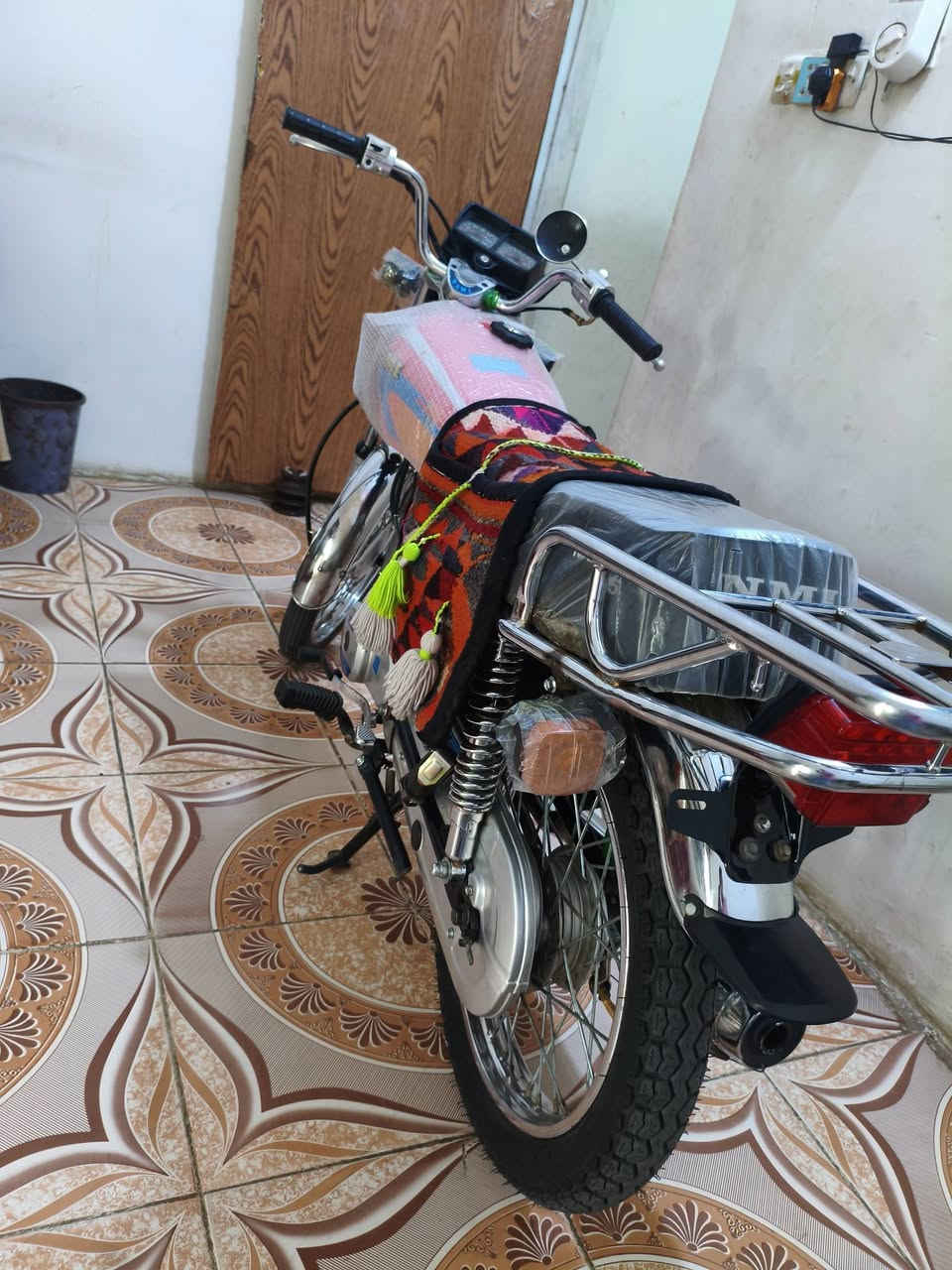 سلام عليكم اربعه كير شلامجه اصلي مديل 2023مكفوله المكان كوت وشراي يتصل هاذه رقمي ***********
