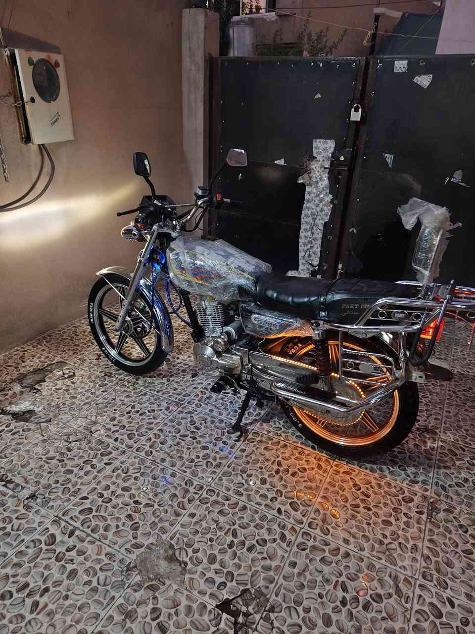 بارت 🏍      200    عيتاني 

    
 
🏍
 كهربا  كله شغال ✅ 

               ☣   هه ولير ➡سعرو 590 الف  
 
مكنه شرط كبس 
منفيس  اوراق
🎫اوراق كامل
اربيل
هڤالان                   

***********ووتس📱

وتس❤  هه ولير     اربيل  🏍🏍🏍🏍🏍🏍🏍🏍
