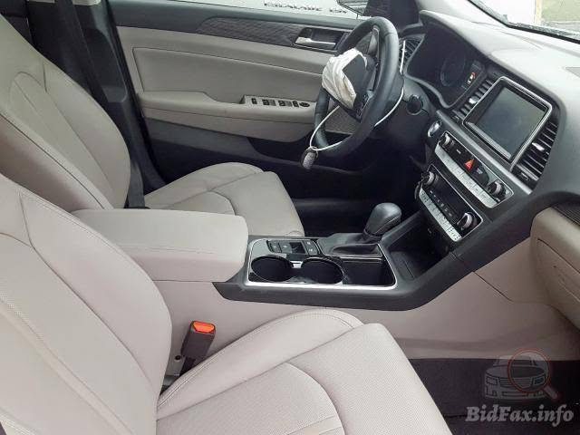 سوناتا 2019
ماشيه 68898mi الف ميل 
Limited فول مواصفات 1/1 
محرك 2400
بانورما 
كشنات جلد 
كشن كهرباء 
تدفئه وتبريد كشنات
تبريد قطعتين
هيتر ستيرن 
اوتو هولد 
ذاكره خزن كشن 
سايد بريك كهرباء
رادار
رقم بغداد 
حادث موضح بالصور سطحي جدا 
وبالعراق نشخط الباب وصار كلير على كده 
لايت عدسه متحرك مع الستيرن 
كير ومحرك مكفول

بردات خلفيه 
تحكم ستيرن كامل 
سياره مال جناي 

مكاني بغداد رقمي ***********
