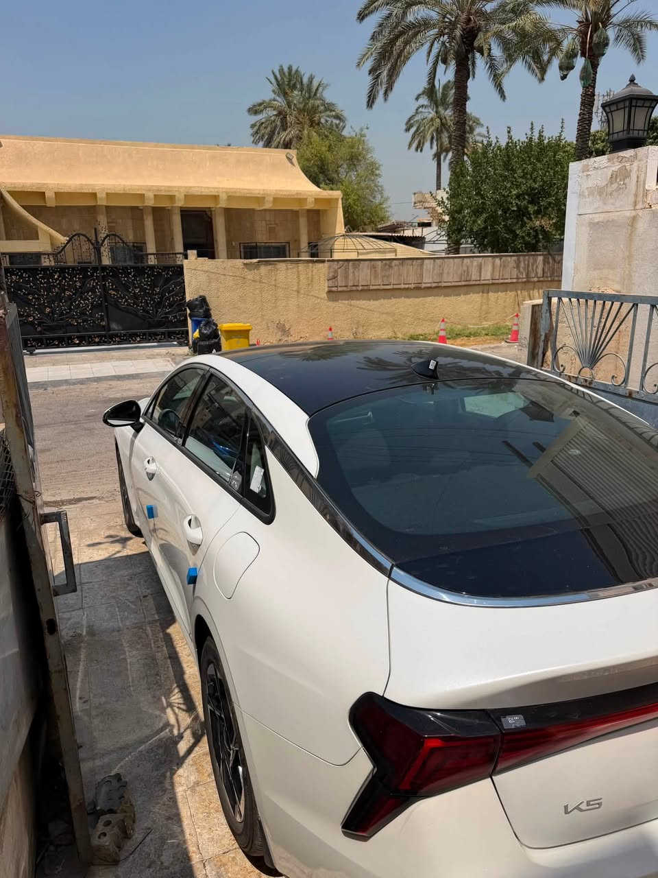 سلام عليكم
K5 2026 خليجي

سيارة بعدها بحالة الزيرو 

فول مواصفات 1/1

ماشيه 6000 كيلو متر 

سيارة عليها ppf 

لاستفسار  ***********
