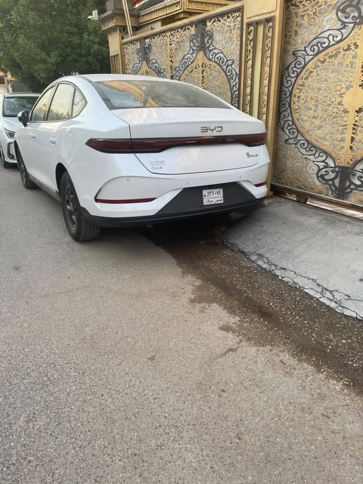 للبيع بي واي دي كن بلاص  موديل ٢٥  زيرو  بعده بدون رقم   من المعرض للبيت مكاني بغداد  ***********
