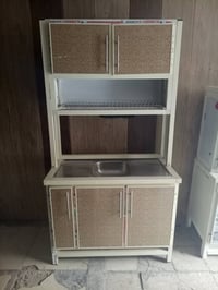 كاونتر نظيف المكان حي الجهاد الرفاق07737536516