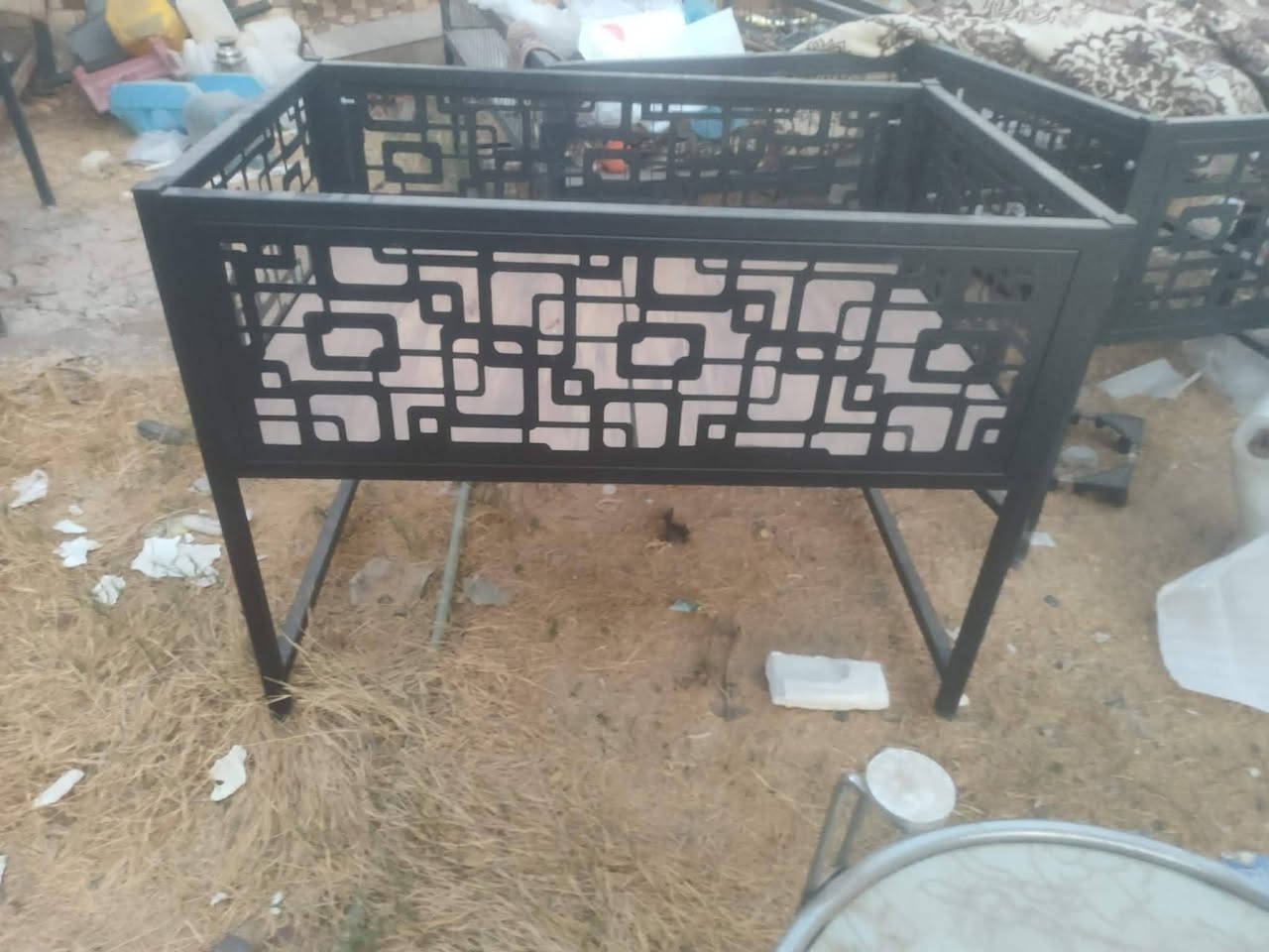 السلام عليكم اخوان عدي ذني الميوزه للبيع كلشي يرهمن مال دجاج  مال محل ملابس بالات تخلي بيهن بسعر مناسب للاستفسار الاتصال على الرقم 
***********
