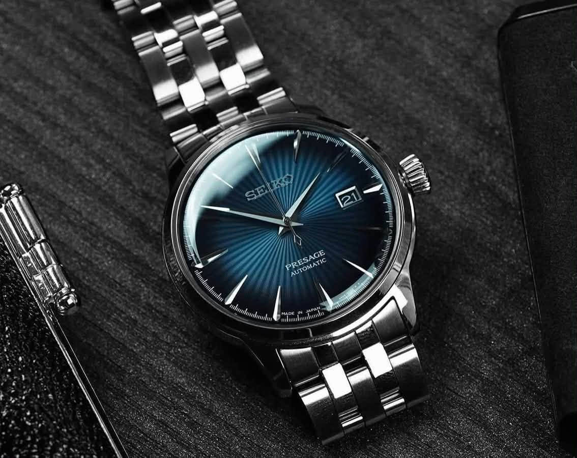 Seiko

Presage Automatic

متوفر وكالة ضمان سنة 

قطر 40.5

اوتوماتيك 

احتياطي الطاقة 41 ساعة 

23 حجر 

زجاج مقاوم للخدوش والصدمات 

مقاوم للماء 50 متر 

ماكنة كشف 

توجد خدمة توصيل 

***********

نص مكتوب في الصور:
- kairowatchesph
