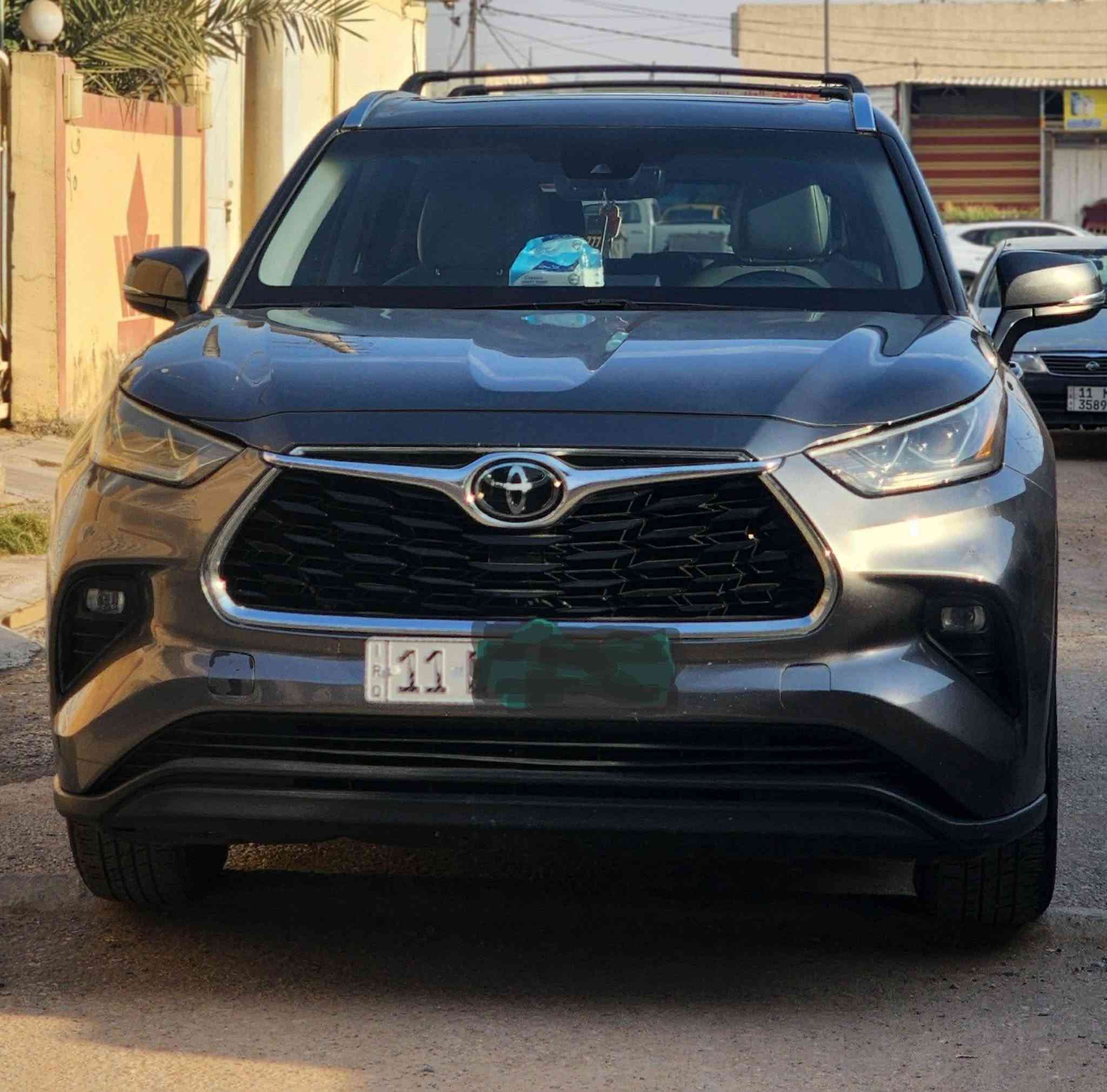 السلام عليكم
تيويتا هايلاندرللبيع او مراوس حسب رغبه طرفين
( لون فيلي )موديل :2021
ماشية : ٤٠الف ميل
المواصفات فتحه سقف 
بصمة تشغيل بصمة ابواب 
قياده ذاتيه توقف ذاتي
صندوك كهرباء كشنات كهرباء تدفئه باكشنات
7 راكب 3 قطع تبريد 
شاشة جي بي اس سايدبريك بصمه 
رادار امامي رادرات جانبيه
نظام سبورت نظام انحدار 
نظام ايكو انارة داخلية    
تحكم ستيرن جهتين 
كروز سرعة  نقط عمياء
اشاير بالمري  تحديد   مسار ويل كب بلاك لايت زنون 
بك لايت  لد امامي 
بلوجكتور زنون بردات خلفية 
٣ قطع تبريد شاحن موبايل 
مكينة 6 سلندر
(رقم بغداد  حادثه دعامه بدون ارباك وجاملغ من جهه سائق مصبوق وصوره حادث بأمريكا مرفقه من ضمن صور
سعر290 وبي مجال قليل
 واذا مراوس يرهم ستفسار***********

‭
