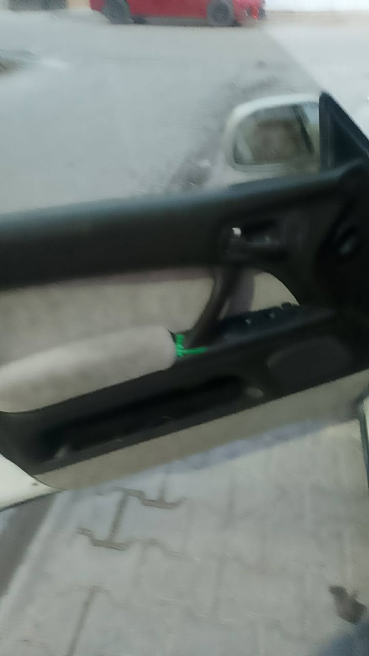 سلام عليكم كراون بطه للبيع سياره مكفوله كصه نقل جثه عيب شرعي جاهزه من مكينه كير حداديه تخم تاير كرهبايات كله شقاله اخوان اني مكلف بنشر نتصال عله رقم ***********

