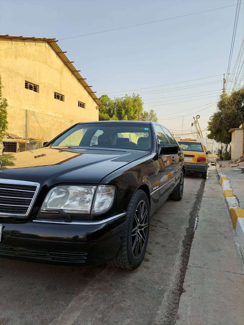 مرسيدس شبح 320 S موديل 92
مصبوغه للجماليه فول مواصفات
عنوان السياره بغداد الحسينيه
السعر 75
***********
