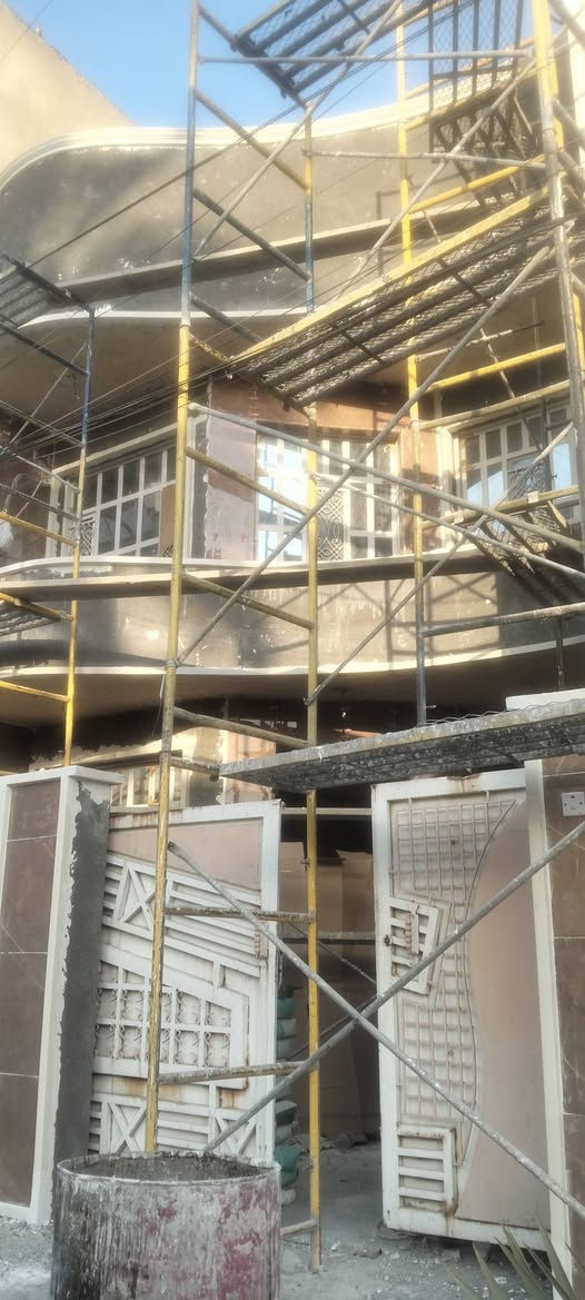 السلام عليكم لباخ مصري شغل درجة اولى وجهيات لبخ طلس فوم كوبلنات تشميع وثقل ناعم ومساطر جراره بغداد ***********واتساب واتصل ***********
