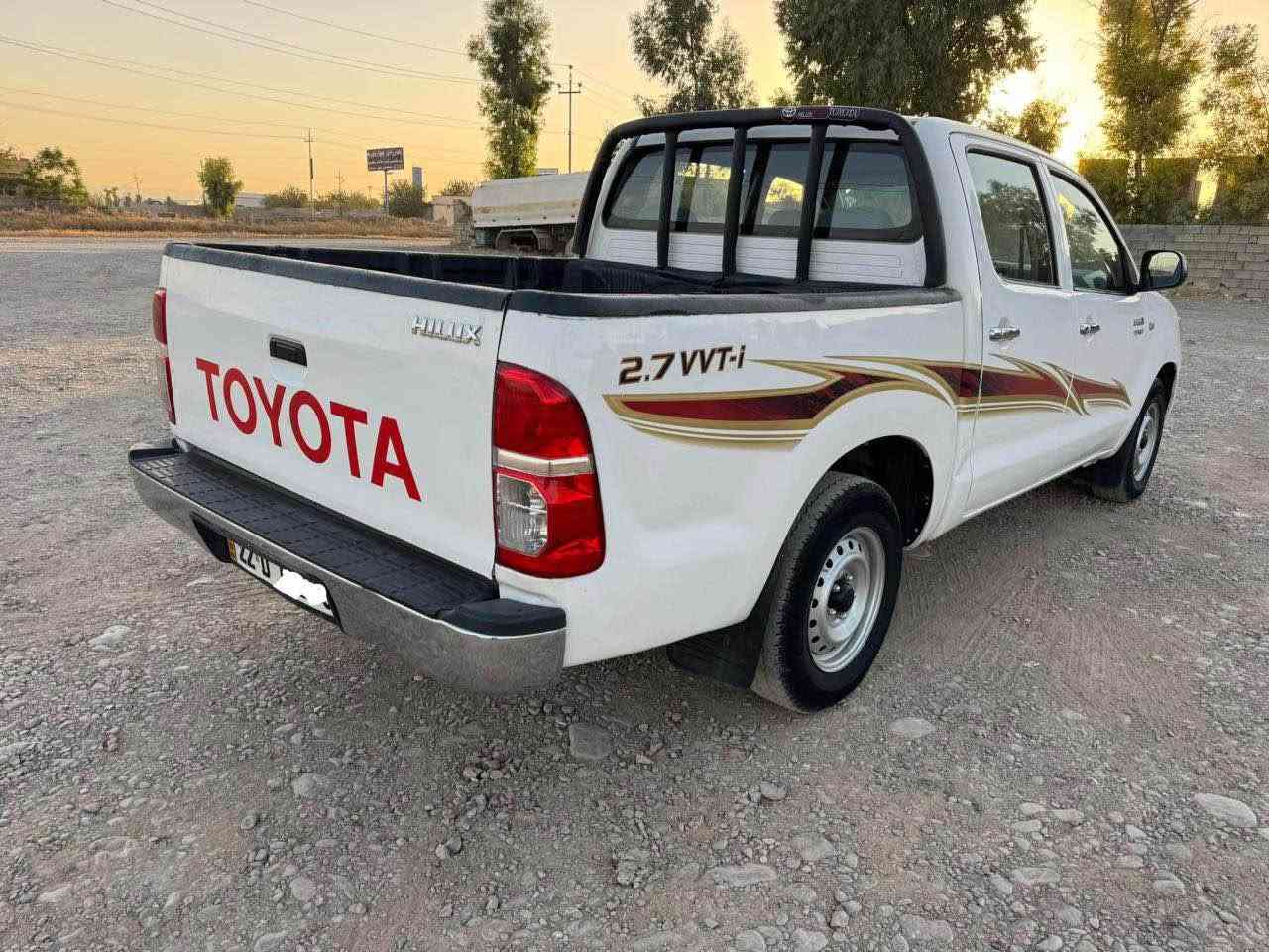 مه رزييه موديل ٢٠١٠ فلاحى پارچه ره ش له سه ر ساغى
سه نه وى تازه يه تاكو ٢٠٣١ هه موگيانى به شه رته
مه كينه ى كراوه ته وه ٣٣٠ هه زار رويشتووه 
بودى بيلاده يه ك په له ى بچوكى بوياغه
سةودا ناكةم تةنها بو فروشتن ئةگةر مشتةرى نى سةرمان مةهيشينه

شوين چوارقورنة      نرخى ١٣٨$ 
***********     ***********
***********     *********** رانية, السليمانية
