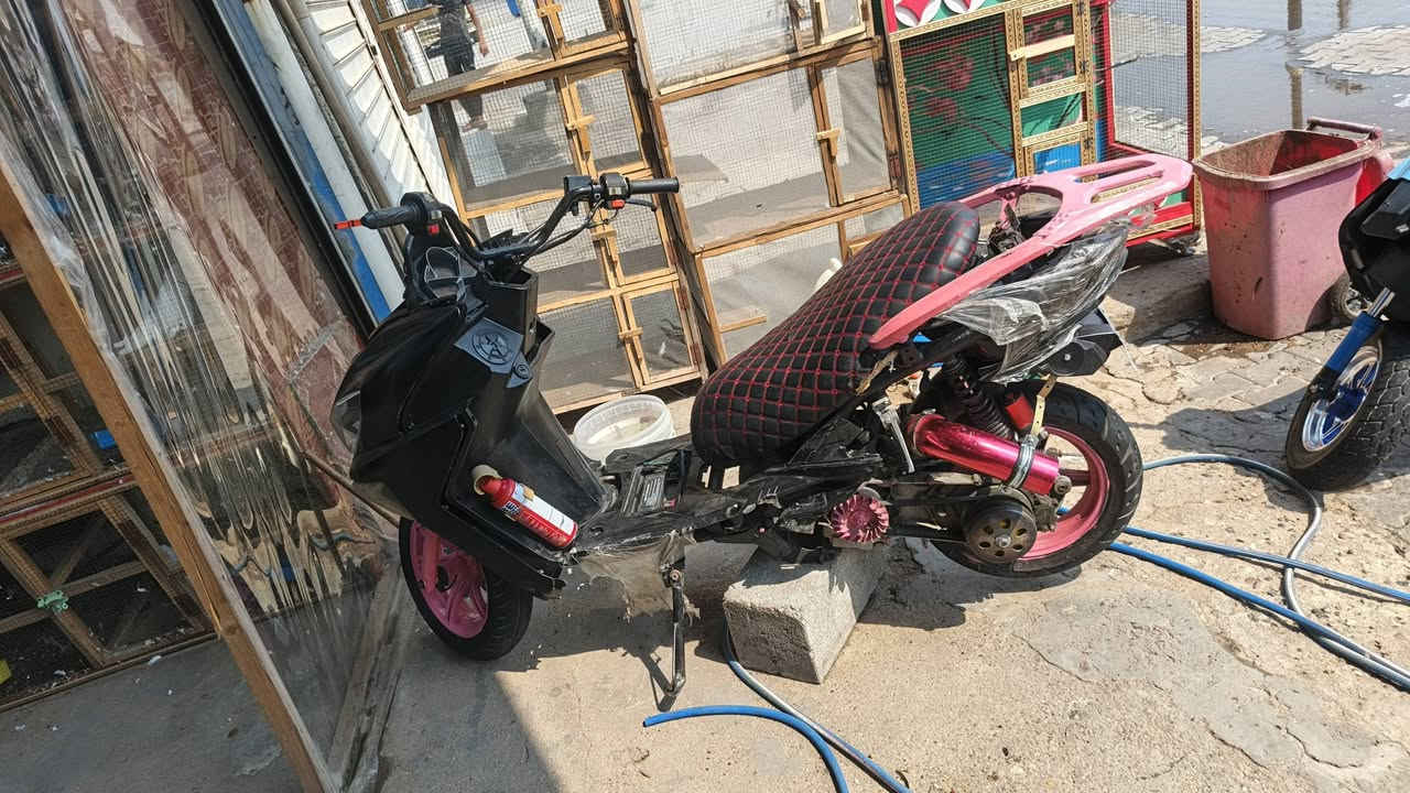 للييع مزوده رياضي بصمه مكينه بلاديه دراجه سترونك ***********
