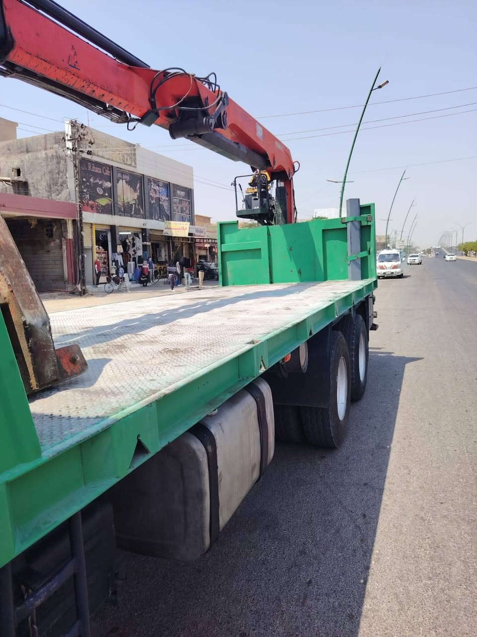كرين بلوك فالفو موديل 2002 شخاطه جهاز بافنكر 19000 ليفر حفاره سياره جاهزه للعمل السعر 375 ورقه وبيه مجال بصيط للاستفسار ***********
