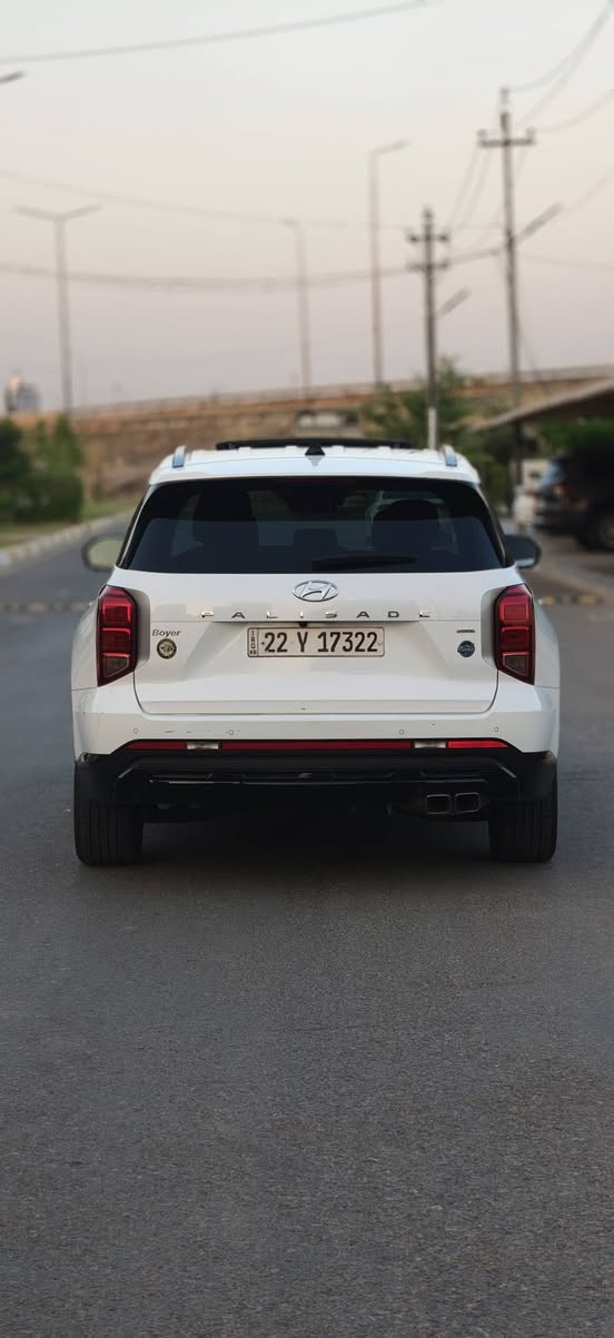 بسم الله الرحمن الرحيم

              🚘  Hyundai palisade SEl 2023

السعر :-237ورقة وبيها مجال بسيط 

✨ المواصفات فول  (SEL):

 بصمة ( ابواب + صندوق ) 
🟥 تشغيل عن بعد 
🟥 شاشة جبيرة ( كار بلي + اندرويد )
🟥 واير ليس شحن 
🟥مثبت سرعة 
🟥قيادة ذاتية 
🟥تحديد مسار 
🟥 رادار امامي 
🟥رادار جانبي 
🟥رادار خلفي 
🟥كامرا دوارة ١٨٠
🟥مثبت ستيرن 
🟥سايد بريك بصمة 
🟥مودات قيادة ( نورمال - سبورت - سبورت بلاص - كوستم)
🟥كشنات تدفئة وتبريد
🟥 سلايد 
🟥تبريد بيانو 
🟥تبريد قطعتين 
🟥لدات بلادية بالدشبول متغير الوان تتحكم بيهه بالشاشة
🟥كيجات بالعداد تظهرلك قراءة (حماوة الدهن - التيربو - العزم)
🟥كيجات دجتال تتغير ويا كل مود مثل ماموضح بالصورة
🟥كير دكمً ٨ سرعات + شفتات ستيرن 
🟥نظام سماعات BOSE اقوى انظمة سماعات
🟥جامات اوتو
🟥اوتو هولد
🟥كشنات جلد
🟥محرك 3800 V6 
🟥لدات امامي خلفي 
🟥وبعد هواي مواصفات بيهه

ضرر السيارة بنيد صبغ وجاملغ مبدل بلادي نفس اللون 
سيارة رقم  اربيل
***********
*********** أربيل, العراق
