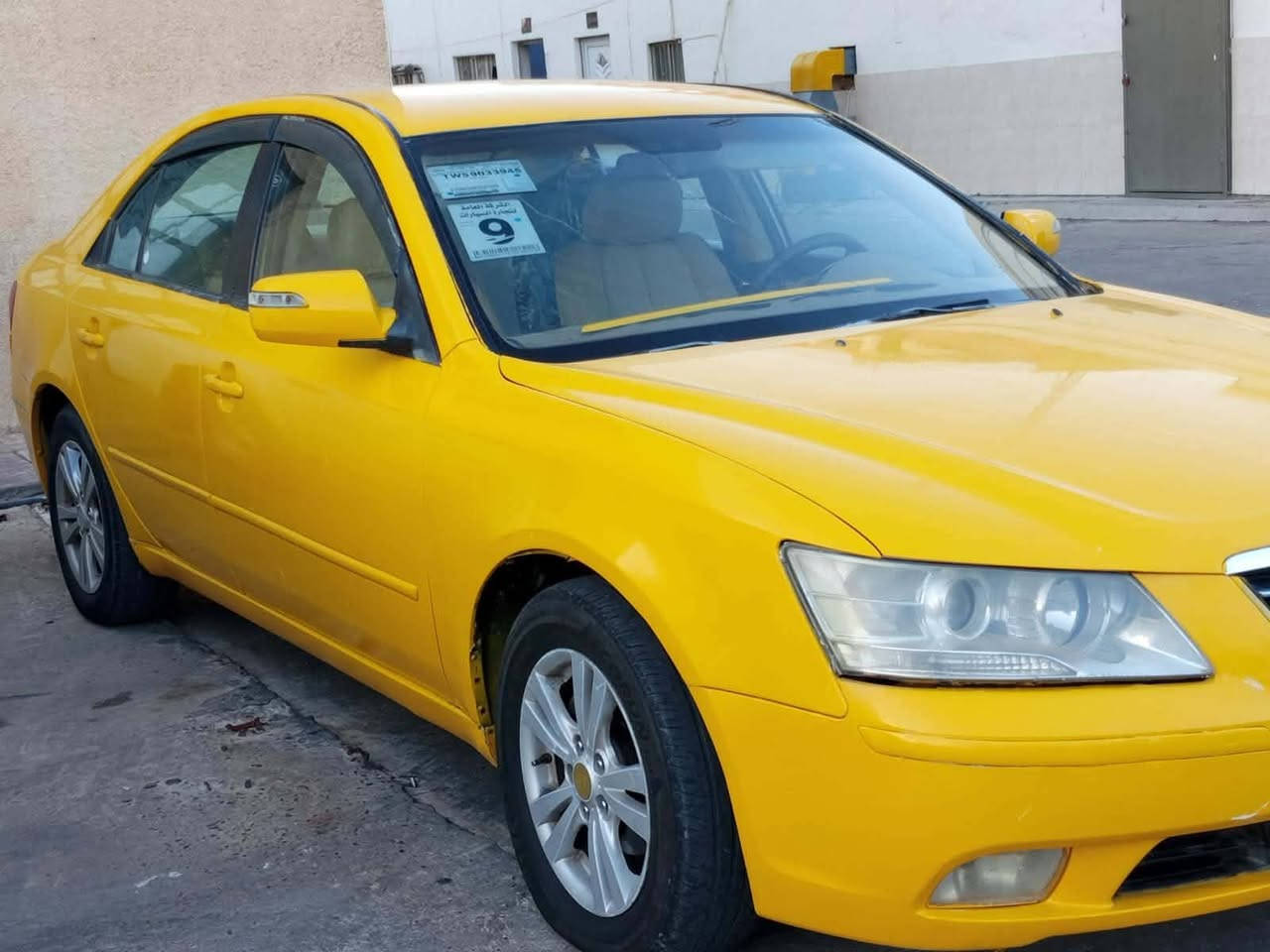 من رخصة الادمن ....
سوناتا تكسي لون اصفر موديل 2010 خليجي محرك  2400 مكفول من تبخير أو تنقيص والكير مكفول  صدر امامي خلفي جديد  كهربائيات كلها شغاله تبريد شغال تخم تاير جديد سياره جاهزه ماناقصها اي شي ... السعر 77 وبيها مجال 
مكانها الرمادي .
***********
***********
