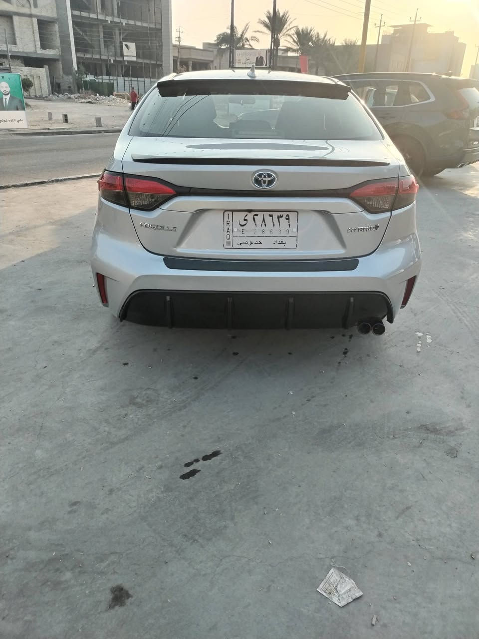السلام عليكم.. للبيع كورلا هايبرد LE وارد أمريكا موديل ٢٠٢٢ رقم بغداد مشروع وطني بأسمي ماشية ٨٢ ميل حادثها موضح بالصور بيها تبديل بنيد وصبغ جاملغ وهنا ببغداد انصبغت باب السايق اثر طخة بسيطة وصورة الطخة موجوده.. مواصفات  السيارة محدثة شكل ال S دعاميات وويل كب صدر امامي وخلفي ع الشركة ممفتوح تبريد خير من الله.. ترحيب عند الاقتراب من السيارة.. بصمة.. شاشة.. مانع انزلاق.. رادار امامي.. كامرة خلفية
السعر ١٣٥ وبيها مجال للشراي للاستفسار الاتصال بالرقم *********** بيه واتساب مكان السيارة بغداد
