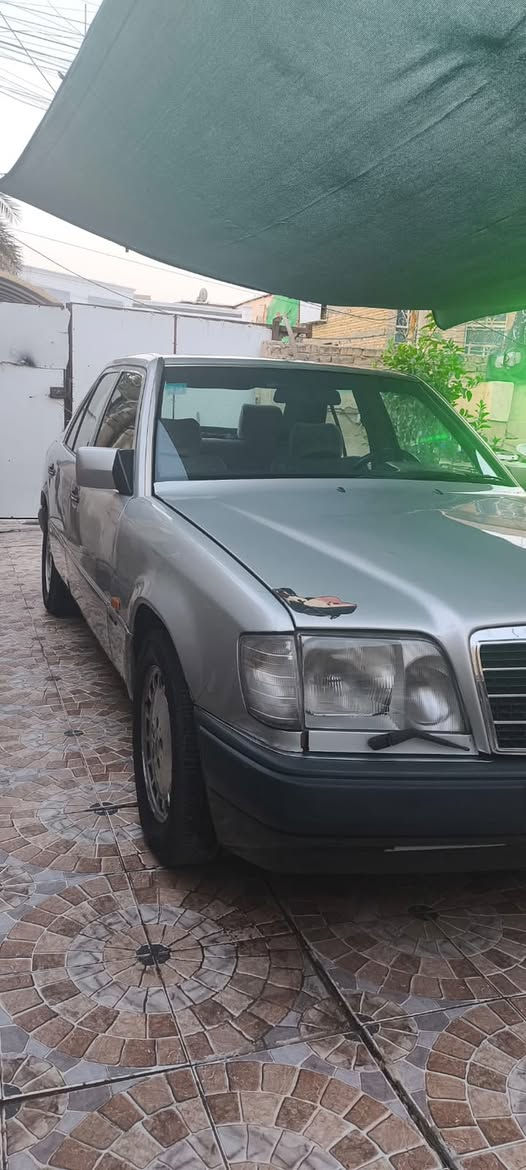 مارسدس دب موديل1990 محرك vvt2500 ميكانيك فول كهربائيات كلها شغاله تبريد ثلج خير من الله صدر امامي خلفي تخم تاير مصبوغه عام جماليه مكان السياره بغداد منطقه الشعب حي السريدات
السعر :75وبيها مجال ***********
