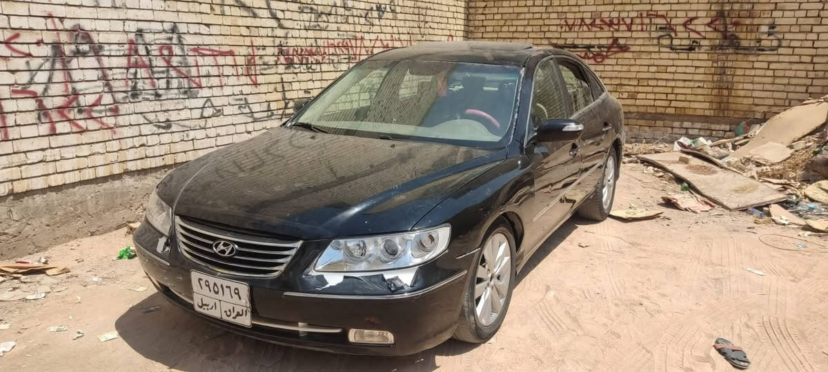 السلام عليكم
ازيرا ادوات للبيع 
سته سلندر
فول مواصفات
متومه اربيل
السعر 32 بيه مجال
مكاني بغداد***********
