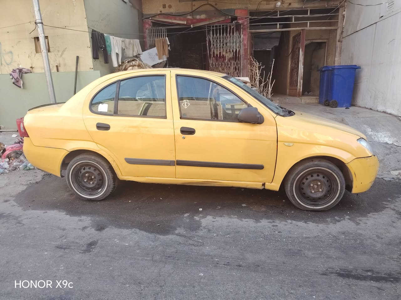 سلام عليكم سيارة طيبه مويل ١٥ للبيع محرك بيه تبخير فقط هيئه وغرمات مصفره باسمي تحويل ثاني يوم سعرها ٣٠ بيه مجال بسيط مامتواجد عل فيس وتساب فقط *********** هذا رقمي
