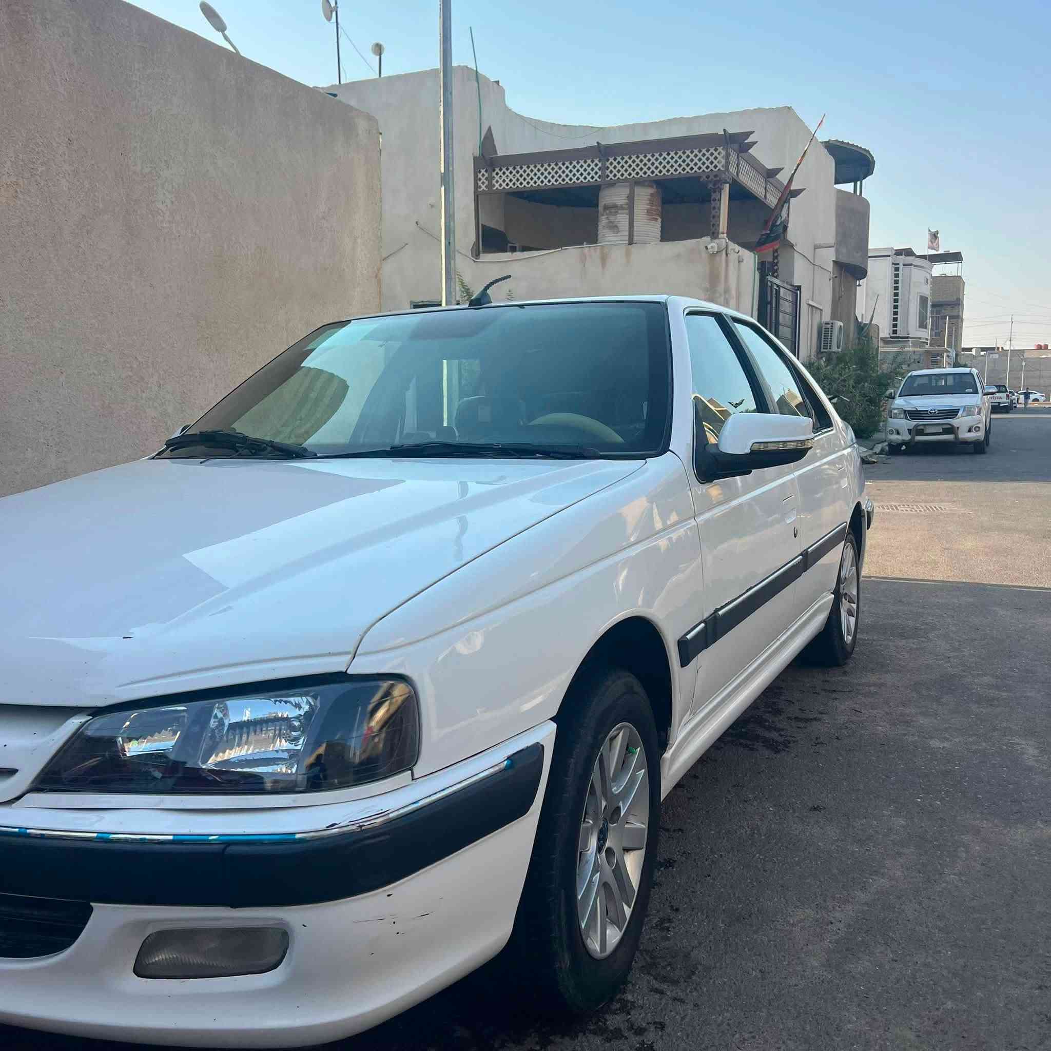 بيجو بارص موديل2022 السياره سنه  وتصير حره رقمها بصره راعيه موجود بلتنومه ويسوي وكاله قياده  سنويه ل 28 سياره جاهزه تبريد تدفئه تحكم ستيرن كله يشتغل  مري شفط ويا السويج  باتري جديد   و منضومه وقاعده فيت بم جديده توه شادهن شاشه بلاد 120دك جرس لايت زنون دوشمه أرضية وجنطه  100 ألف  حساس 
السياره مكفوله بيه بارد قليل اباب السايق  كامره خلفيه سياره سعره 58 وبيها   وبيها مجال   العنوان بصره الزبير 
 ***********
واتساب
