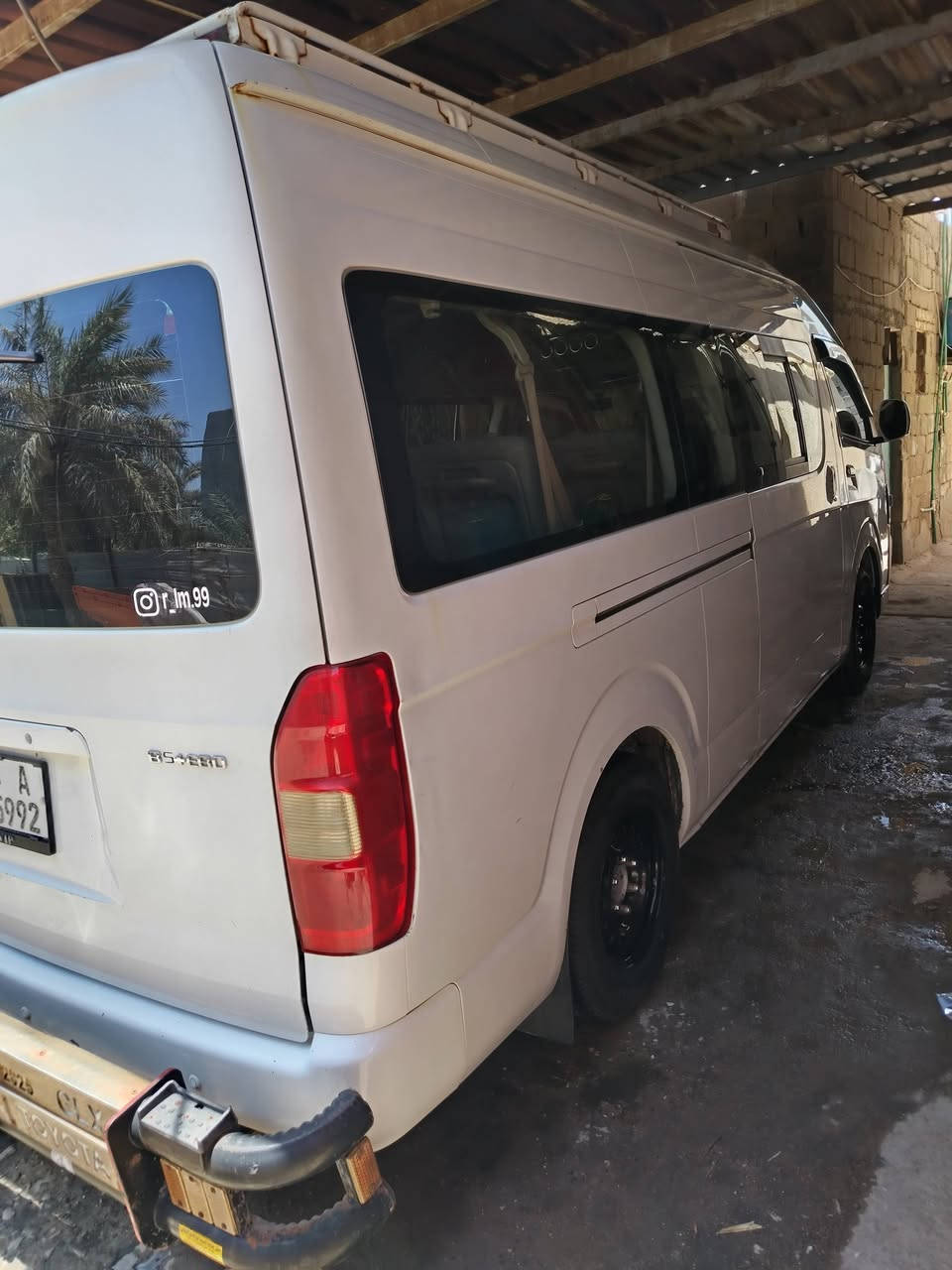 جنبي للبيع مديل ١٤ مكينه كارتون صار شهر من شديتها حداديه جديده تخم تاير جديد عيينه وصينيه جديده تبريد محور سبلت 8 خانات رقم نكليزي باسمي تحويل ثاني يوم سعر 155 رقم تلفون ***********
