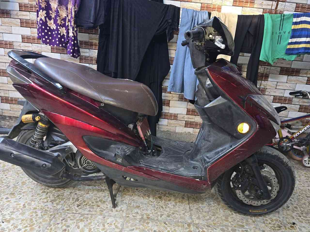سكنس لد مزودة
راديتر دهن شغال
السعر ٨٠٠ وبيها مجال
***********
مدينة الصدر
