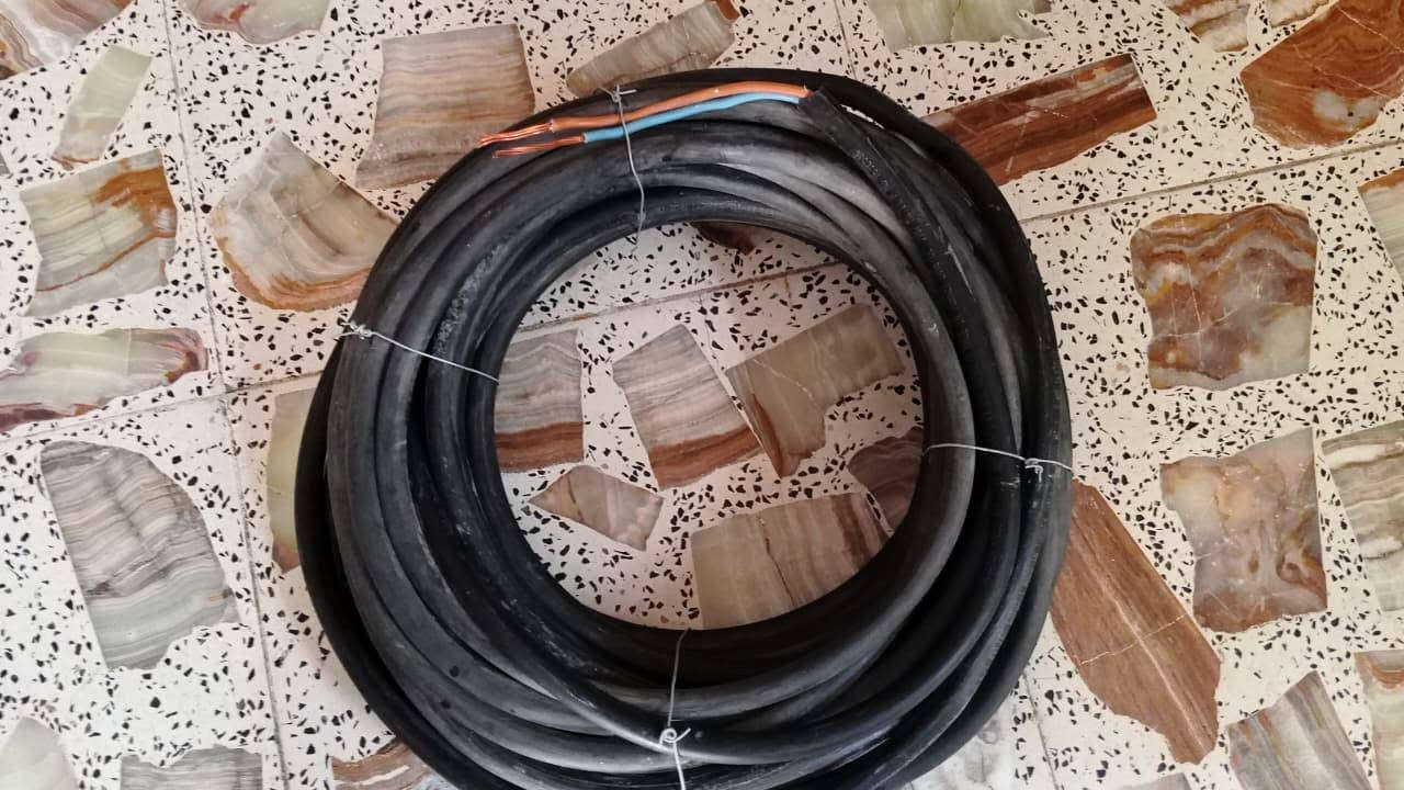 ***********  قيم وخذ

4*25  شرط ياباني طول 18متر
4*10 فنار السعودي طول 20متر 
2*6 تركي 2016 طول 27متر
