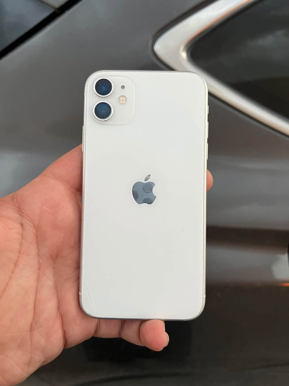 سلام عليكم 
iPhone 11عادي
ذاكرة128
بطارية82
لون ابيض 
كلشي مامبدل
جهاز بلادي كلو مامفتوح
فيس إيدي شغال 
تك سيم 
سعر 260وبي مجال بسيط 
استفسار اكثر اتصل 
***********اتصال 
*********** واتساب 
مكاني موصل أيسر
