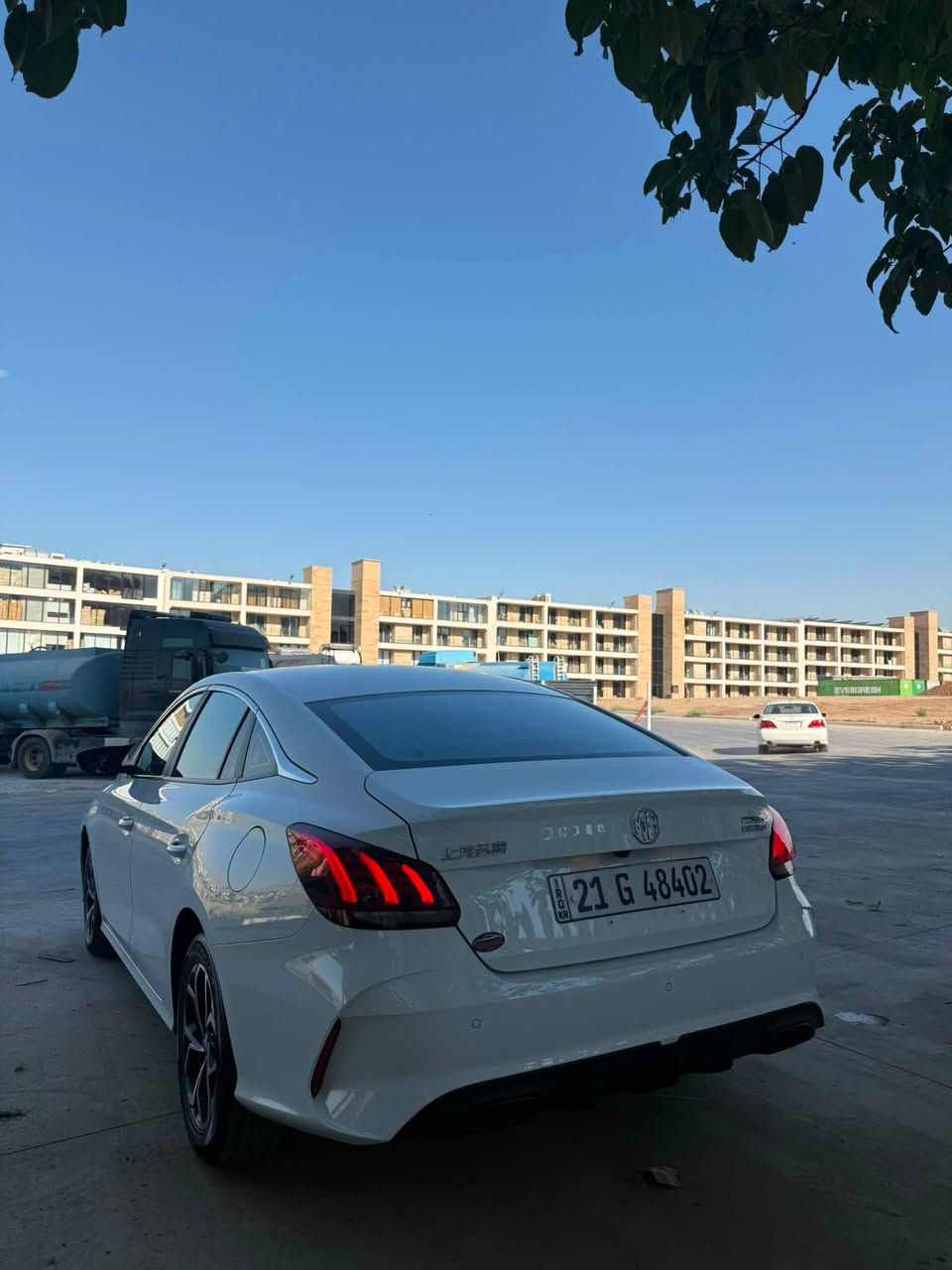 MG Gt 2025 گێڕ عــــــــادی
مەکینە 1.5 لیتر، 4 سلند
سوکان ڤۆلیۆم 
ئەپڵ کار پلەی
شـــاشــە بلوتوس Usb
 کامێرا بەسمە و حاسە
ئاوێنە کارەبا و پێشو دوا لید

پەڵەیەک بۆیاخی هەیە ڕەسمی سۆنەرەکەم داناوە بێناوگرتن .

٢٦ هەزار ڕۆشتوە بێ دیلکۆ و بێ کێشەیە هەمو گیانی بە شەرت .

سعریش ٩٦ گەڵاو مەجالێکی برایانە مشتەریت تێلبکە لە خزمەتام 

***********
