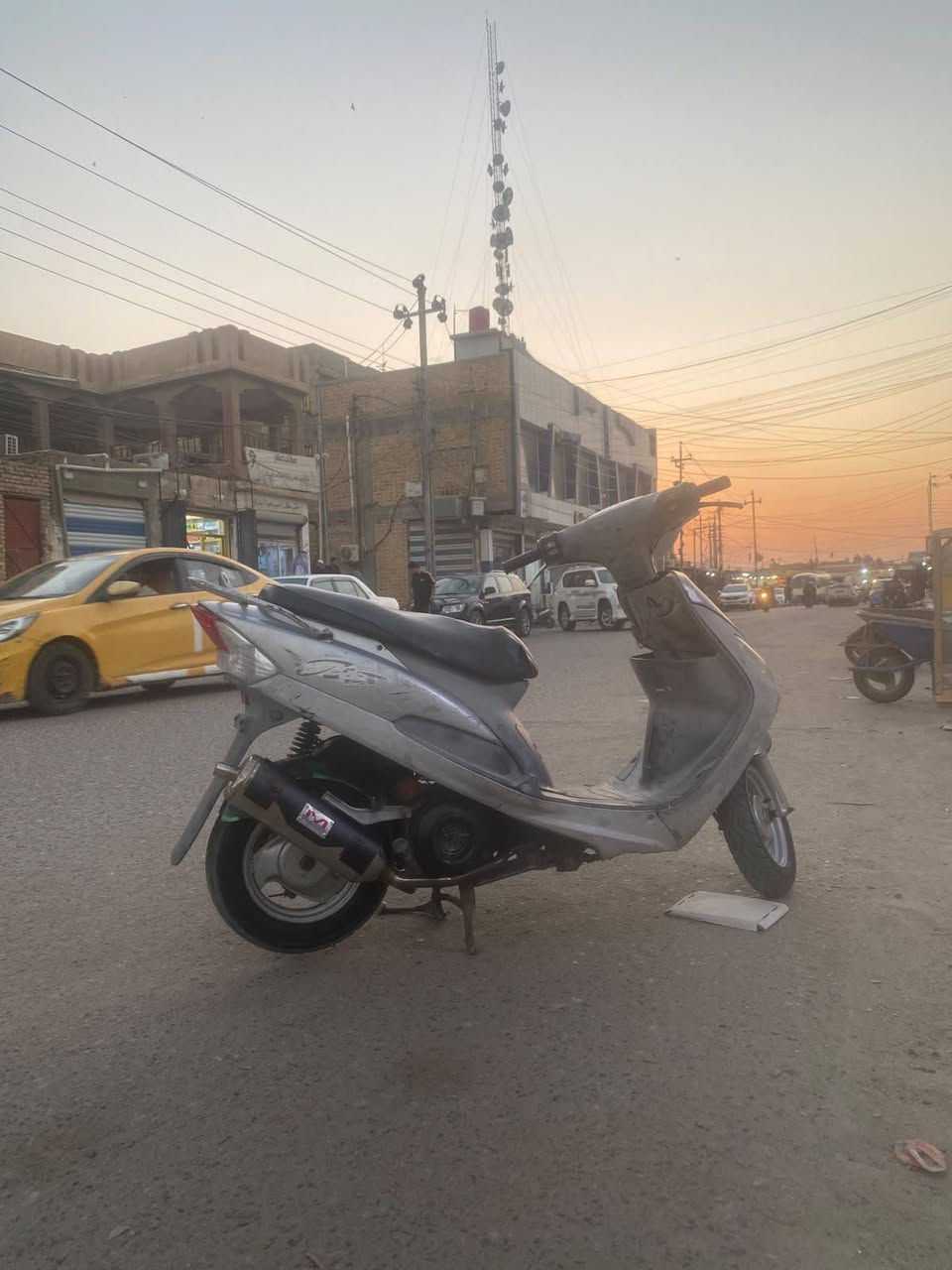 ماكس منغولي للبيع بوشه 50 بلاد دراجه جاهزه محرك نضيف شلعه ونعومه كفرات بلاديه ***********
