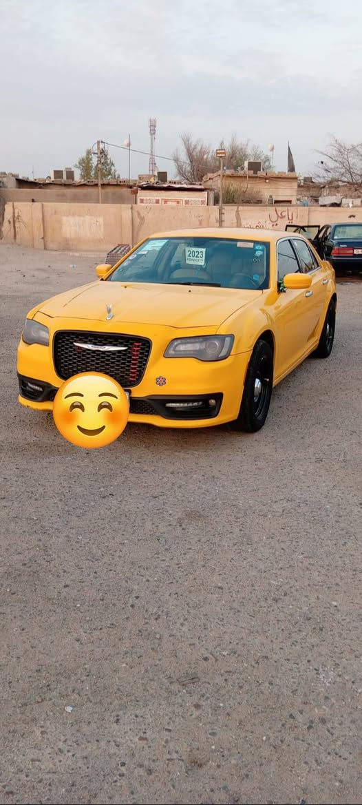 وبامه 12امحدثه 20بيه مدكر مامي ولباب لوره سايق شخوط سعر 150وبيه مجال لعنوان بصره ***********

نص مكتوب في الصور:
- 2023