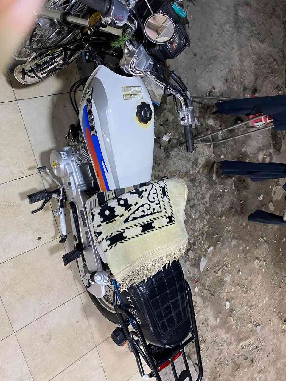 نامه موديل ٢٠٢٥ كلشي بلادي كفاله من كلشي أوراق امتياز كلشي شغال بيها كل نقص مابيها السعر ٧٠٠دراجه نضيفه كلش اكثر من صور دراجه مامتعوبه الرقم***********
